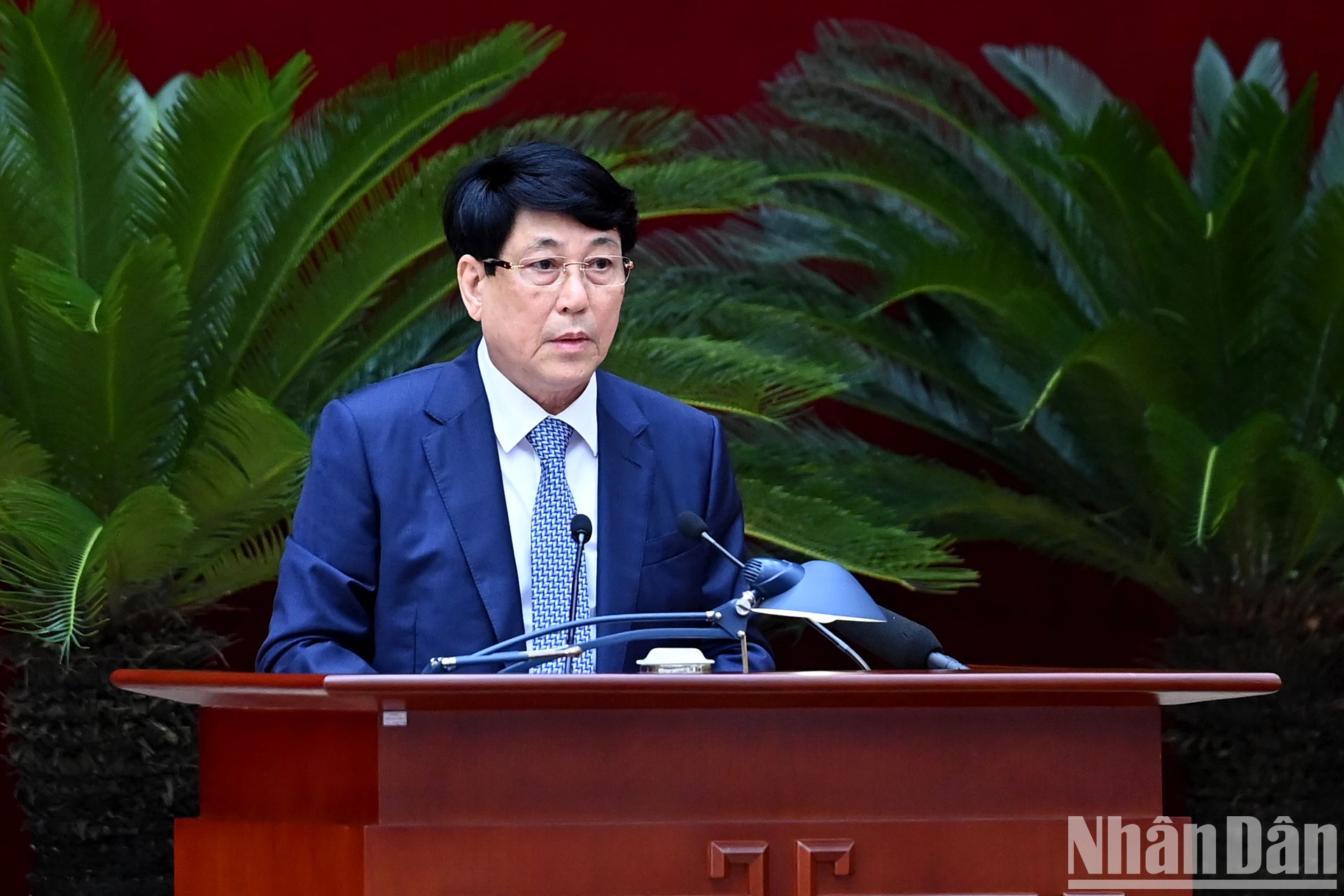 越共中央书记处常务书记梁强致辞。 越共中央书记处常务书记梁强致辞。