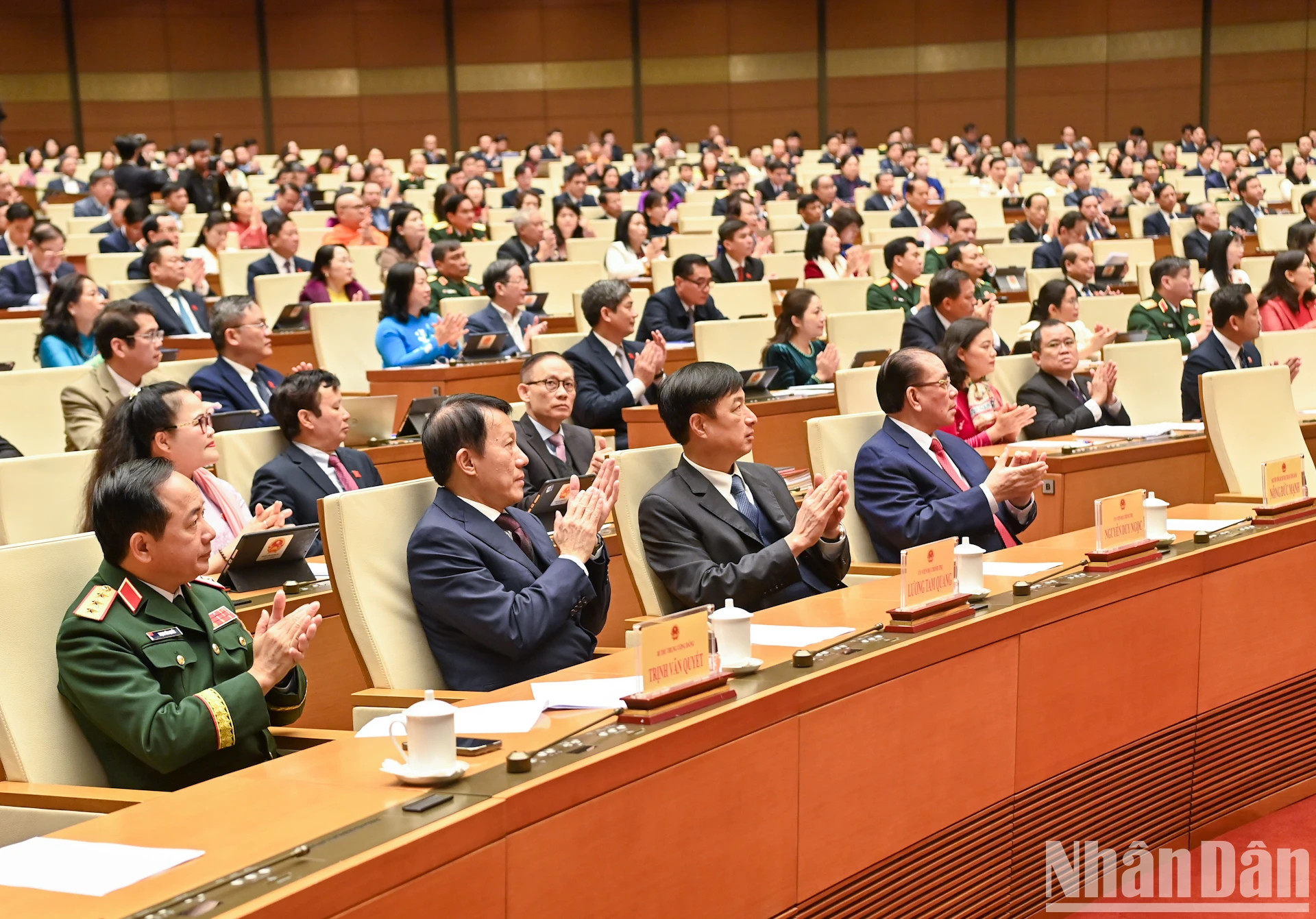 与会代表。 与会代表。
