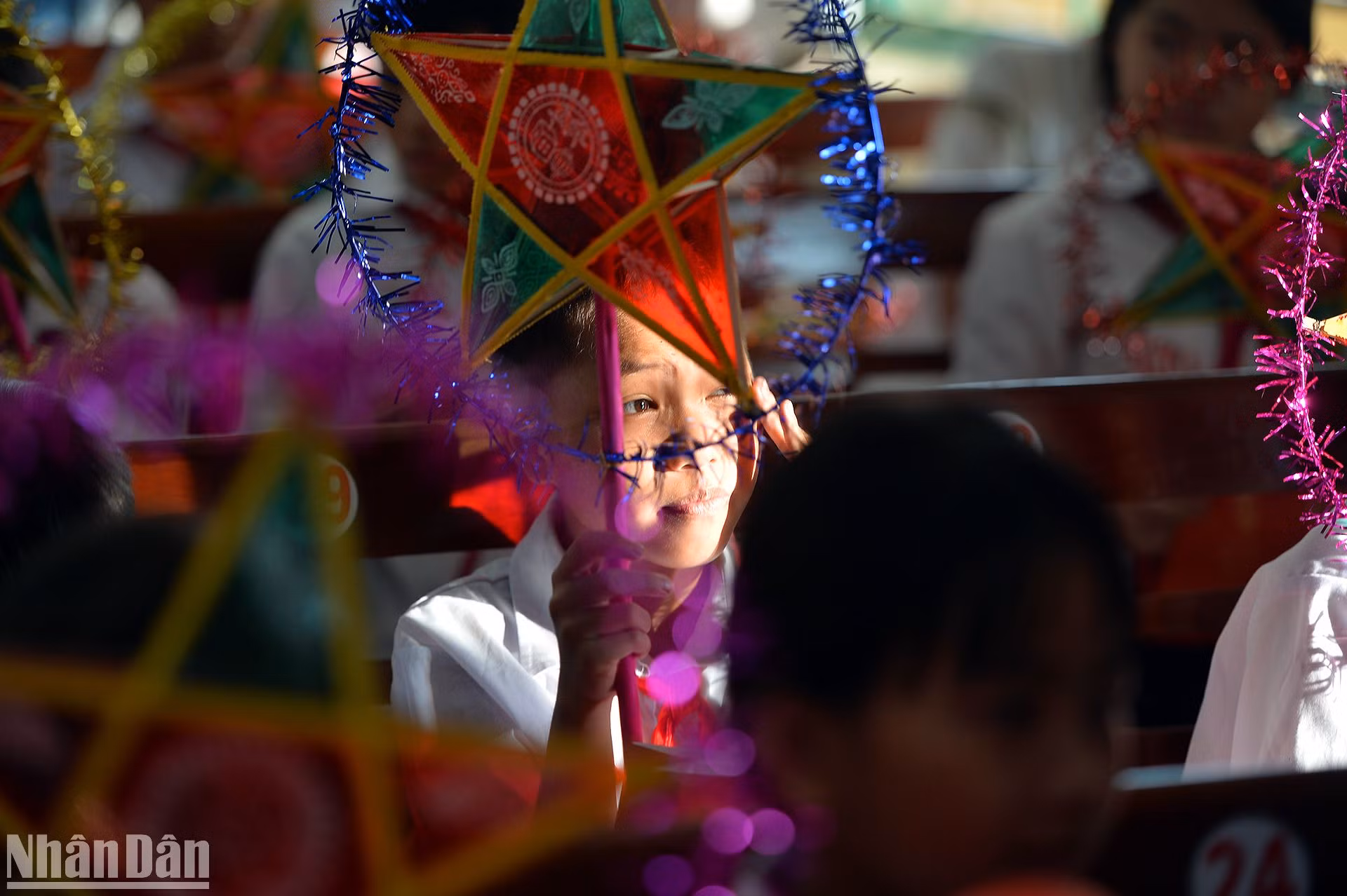 中秋佳节来临：为洪灾区儿童送温暖【组图】