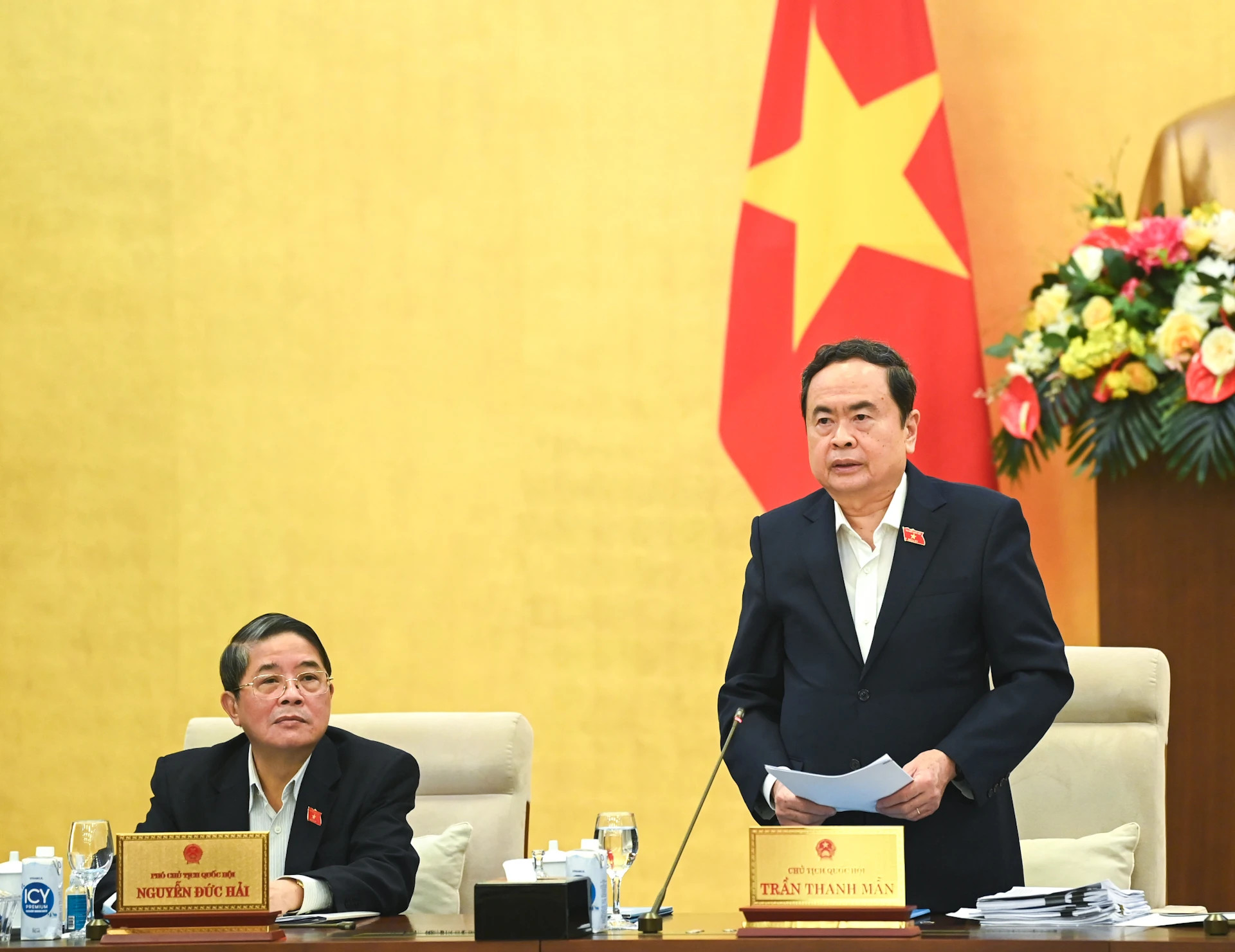 国会主席陈青敏致开幕词。