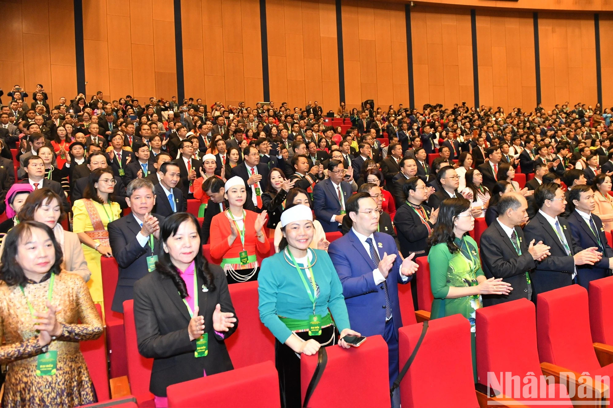 与会代表。 与会代表。