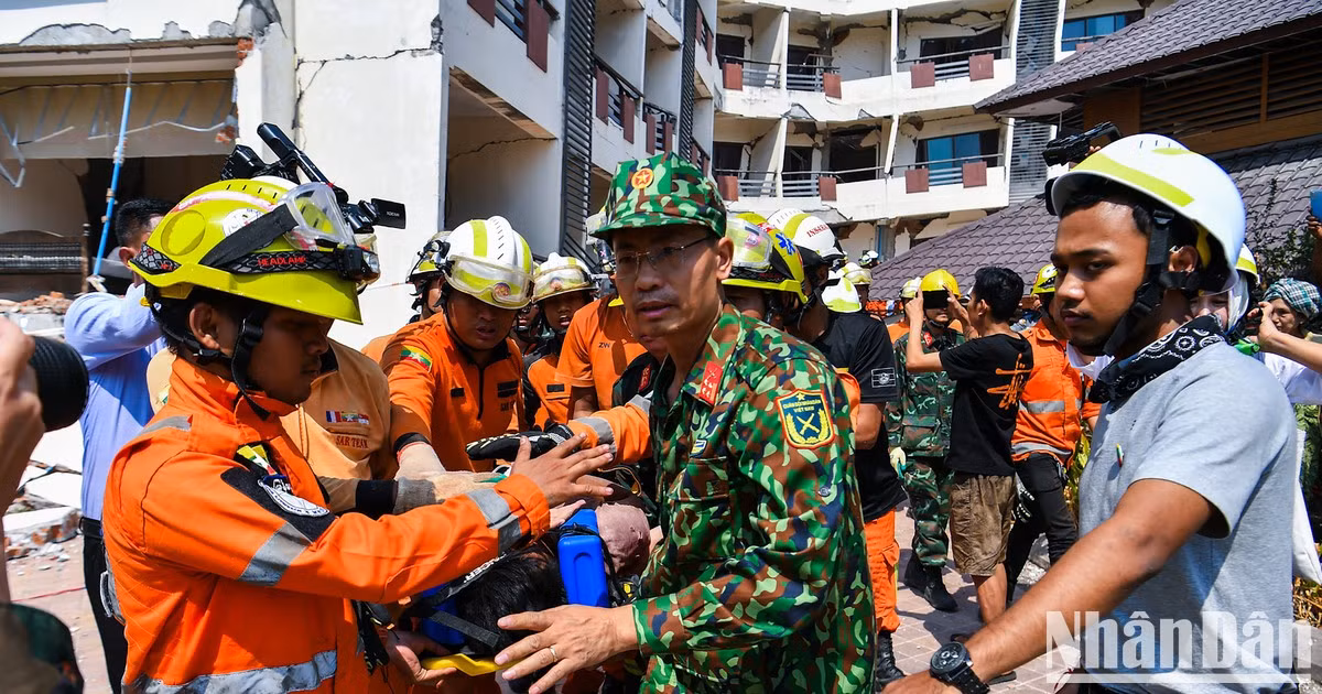 回顾越南救援团在缅甸的令人印象深刻瞬间【组图】