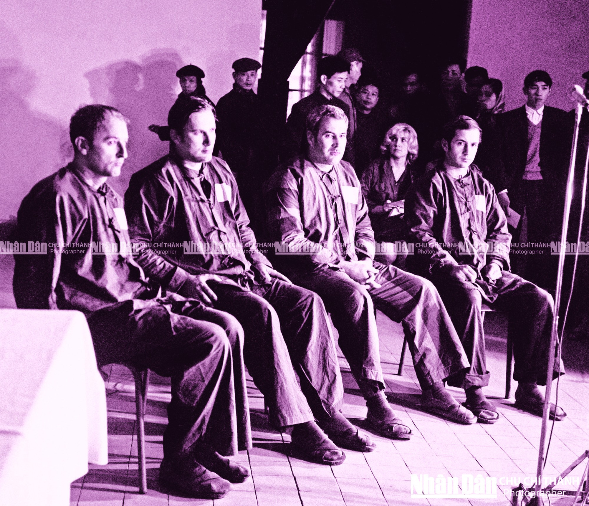 1972年12月28日和12月30日晚上，在雄王俱乐部举行的国际新闻发布会将美国飞行员带到了国内外记者面前。