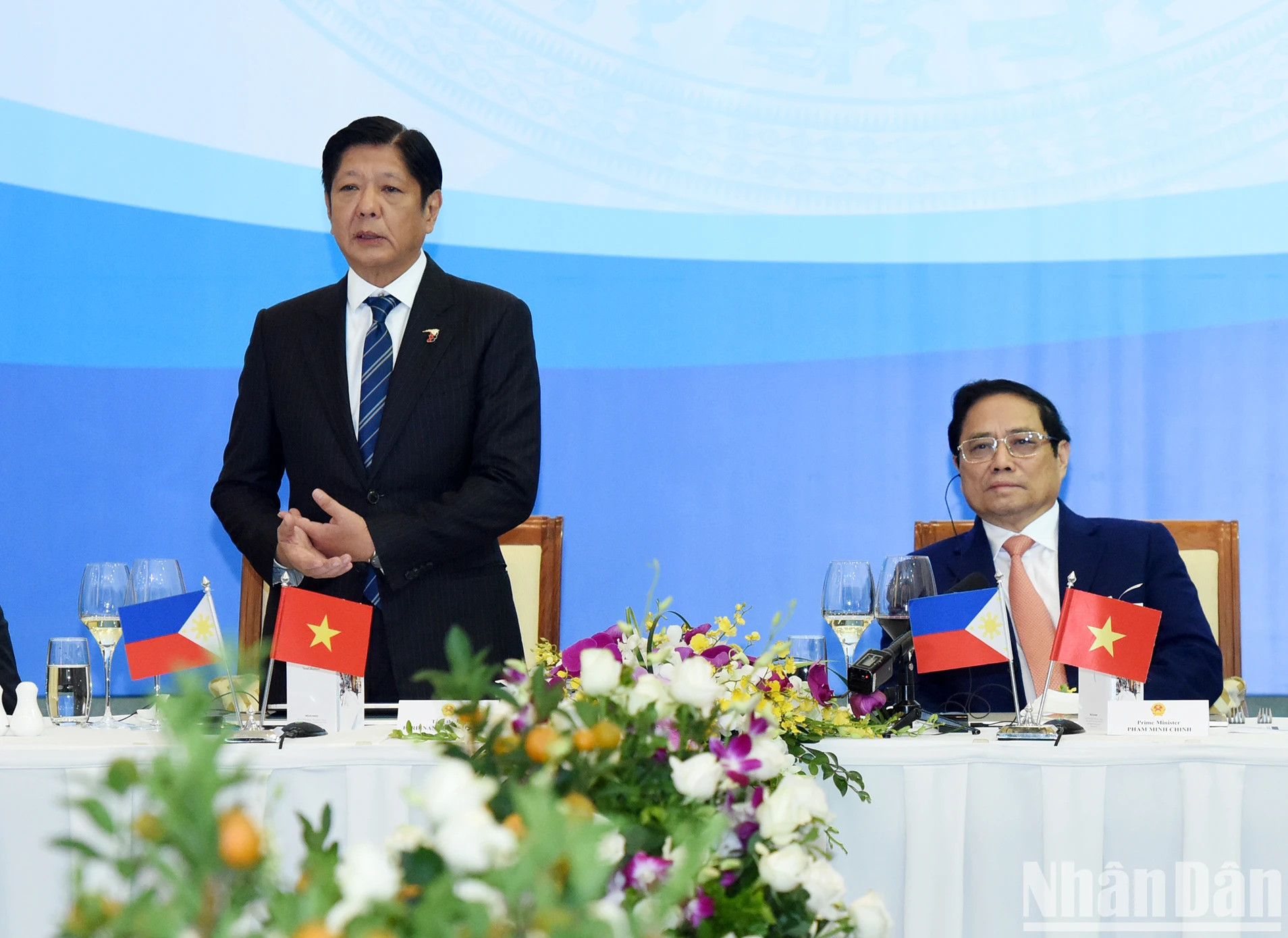 菲律宾总统马科斯发表讲话。 菲律宾总统马科斯发表讲话。