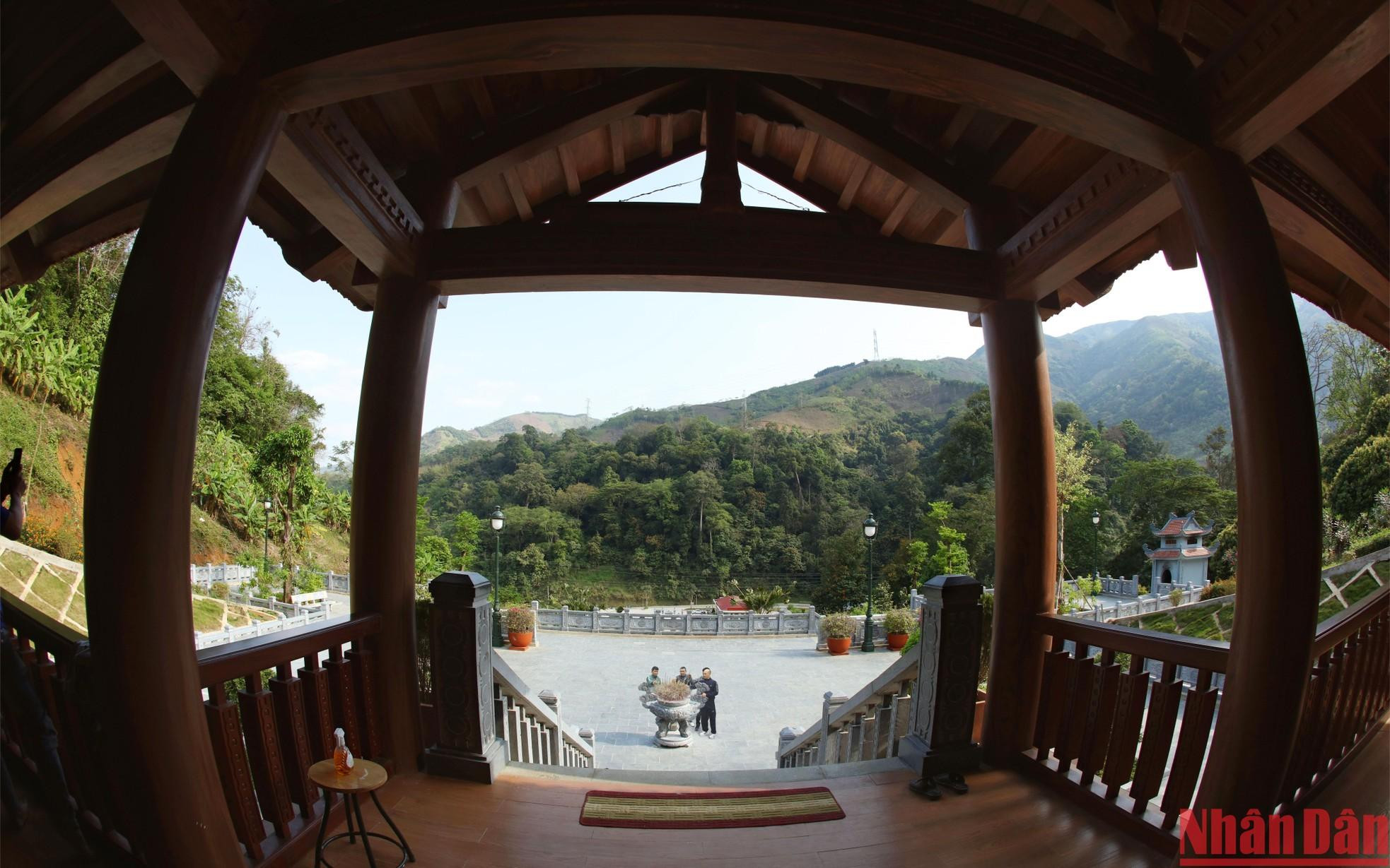 武元甲大将庙内的景色。 武元甲大将庙内的景色。