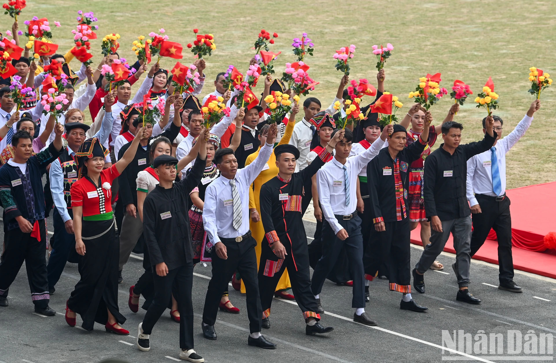 西北地区各民族。 西北地区各民族。