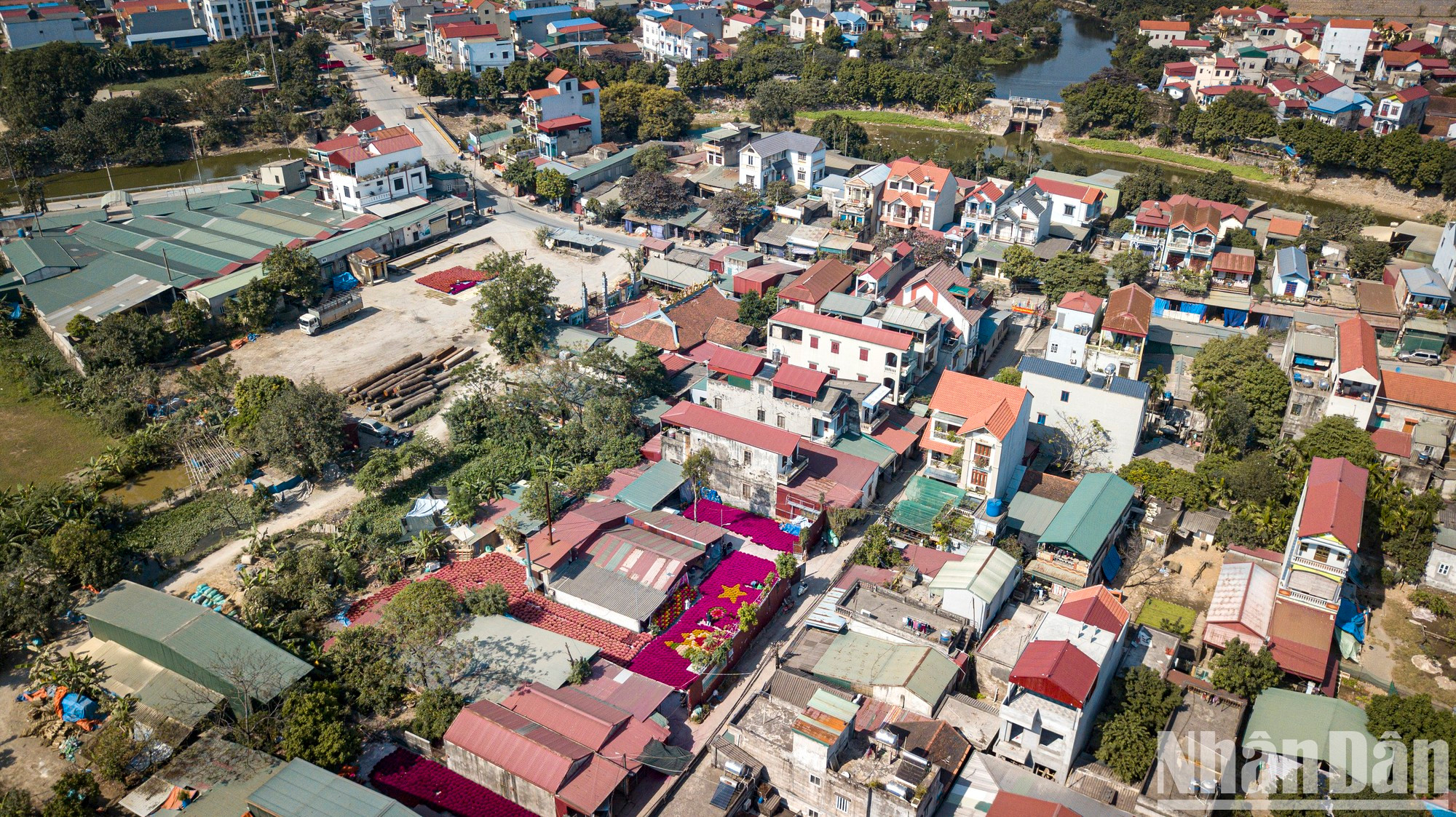 位于河内市中心以南约36公里处的广富球乡香制村已有大约一个世纪的历史。