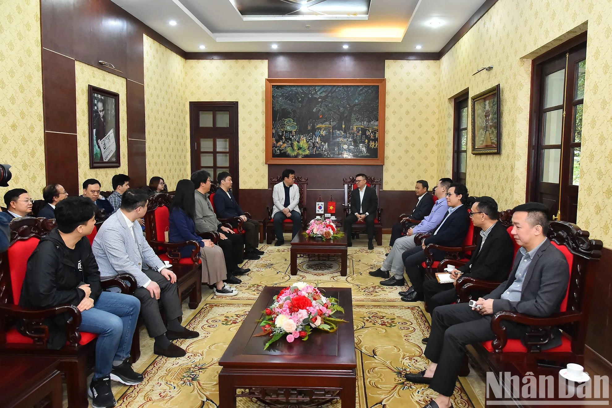 会见场景。 会见场景。