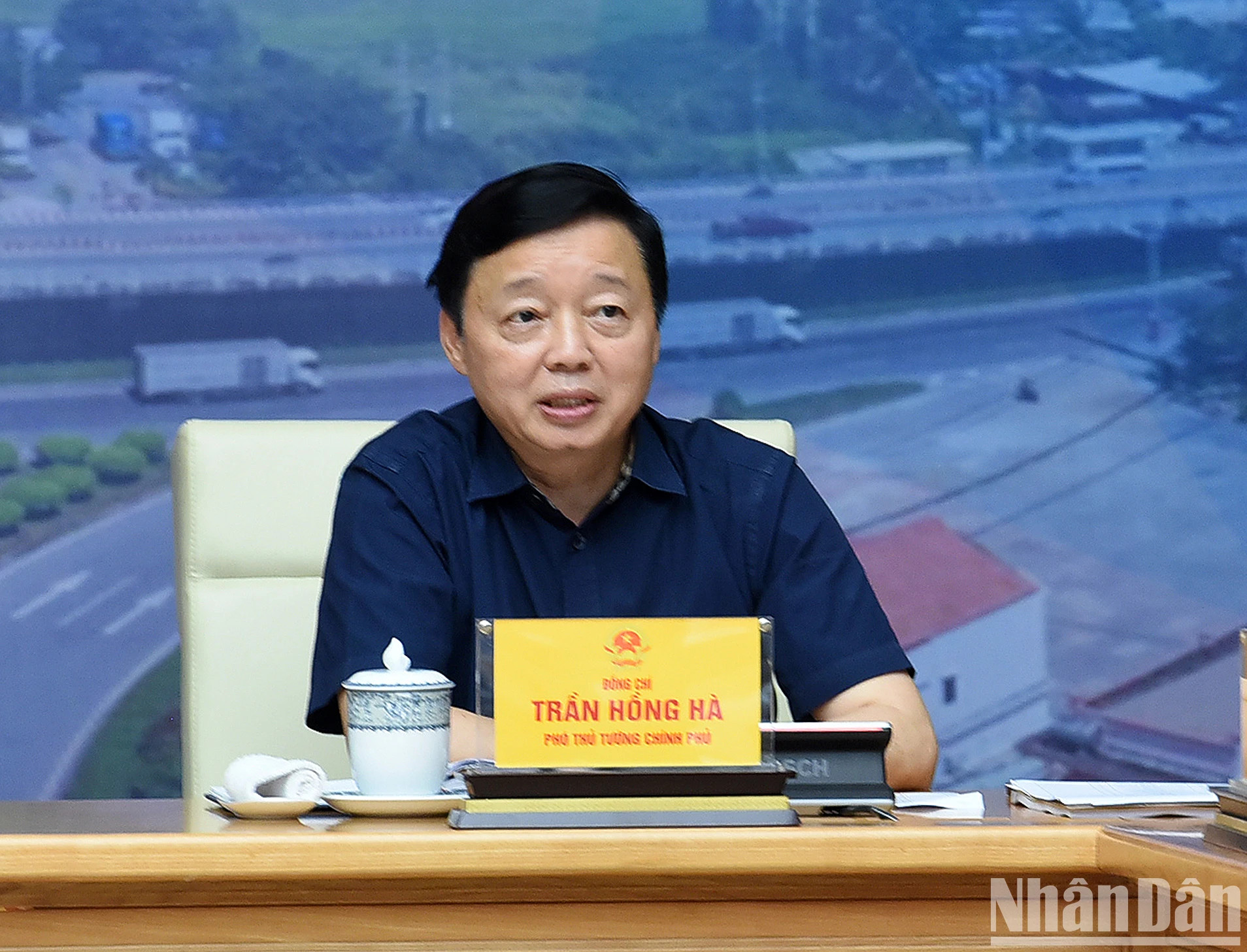 越南政府副总理陈红河发表讲话。 越南政府副总理陈红河发表讲话。