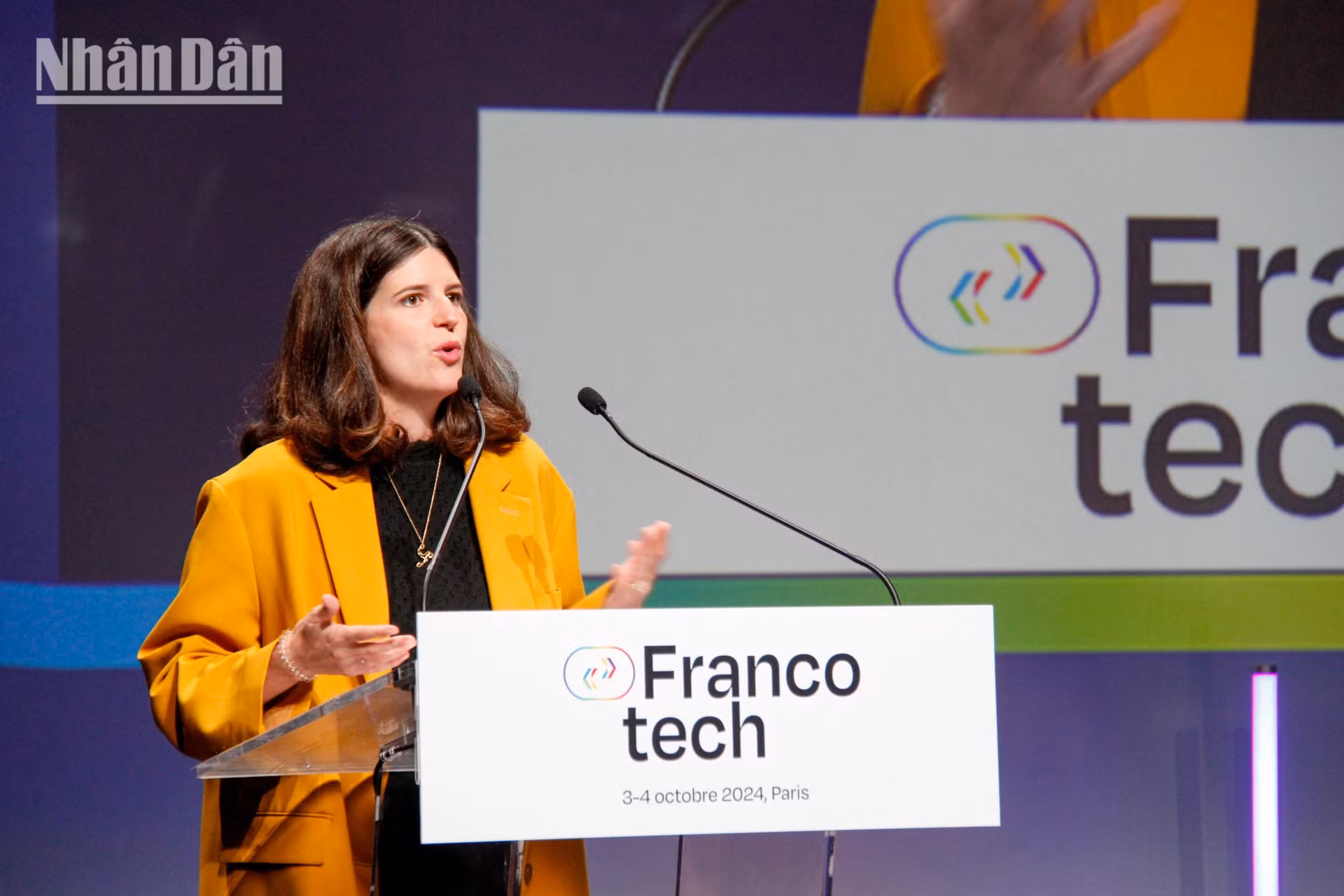 负责人工智能和数字技术的国务秘书克拉拉·查帕女士发表讲话。 负责人工智能和数字技术的国务秘书克拉拉·查帕女士发表讲话。