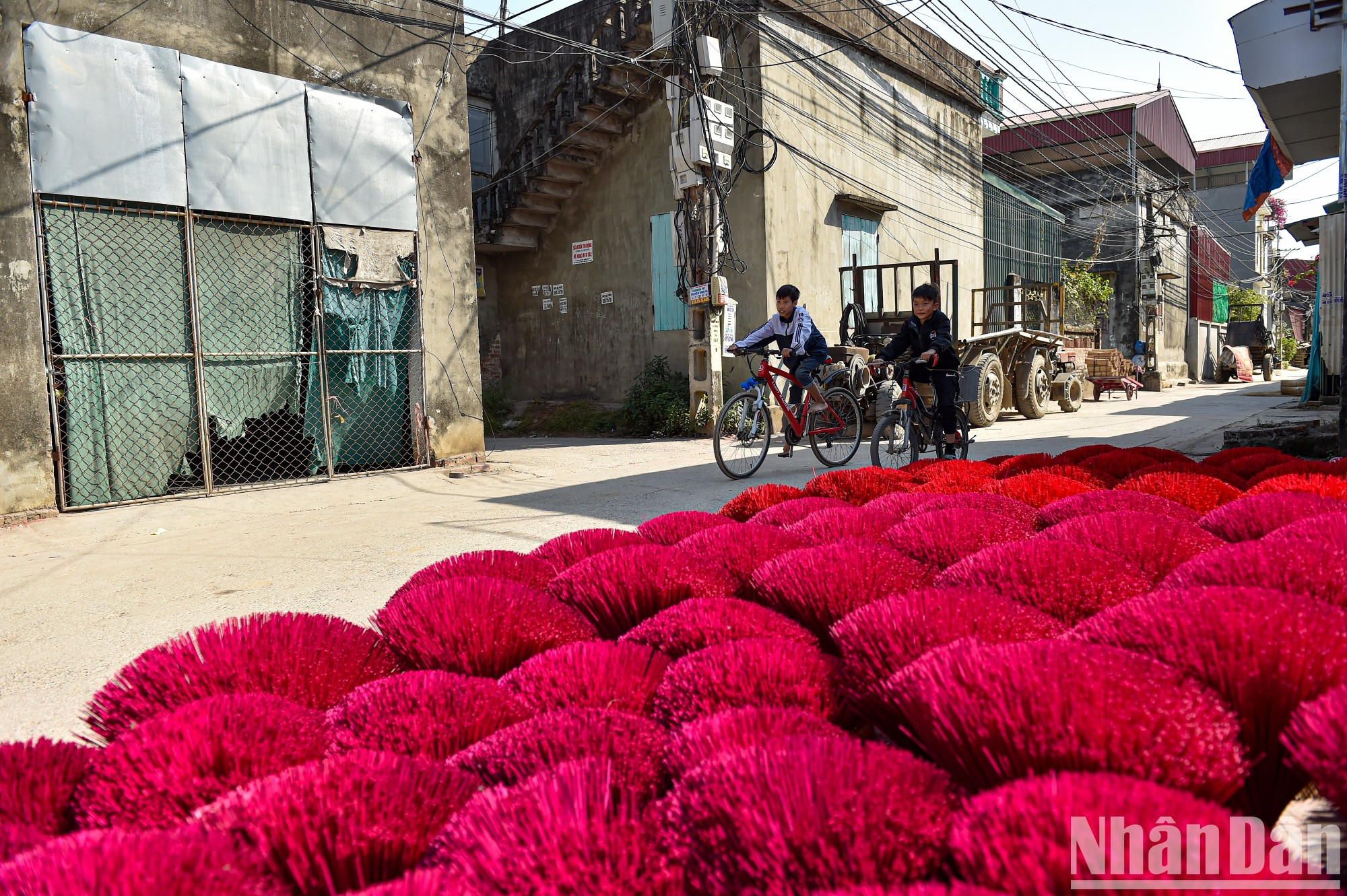 广富球村的一角。