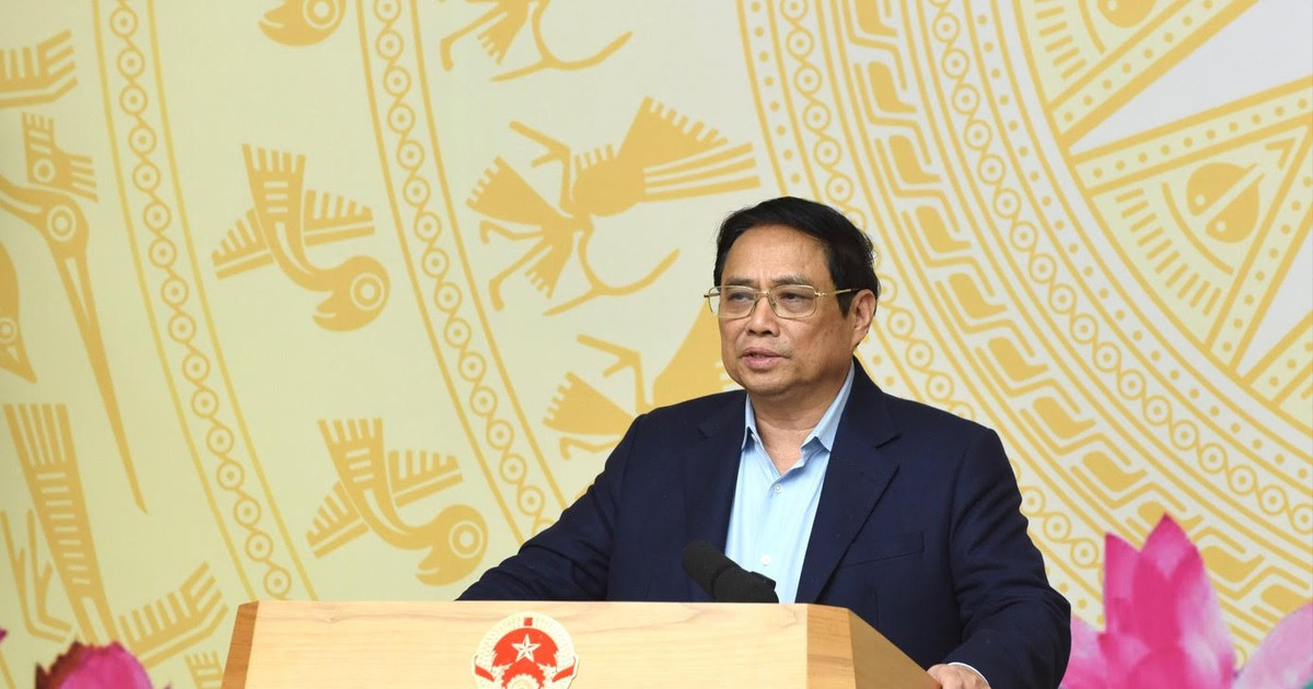 越南政府总理范明政主持召开国家数字化转型委员会第五次会议。