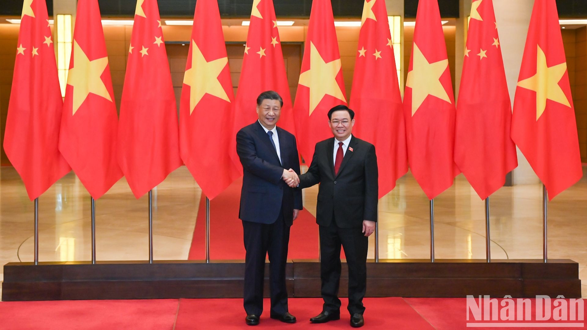 越南国会主席王廷惠会见中共中央总书记、中国国家主席习近平【组图】