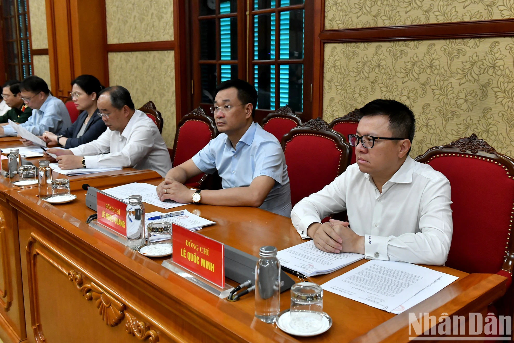 与会代表。 与会代表。