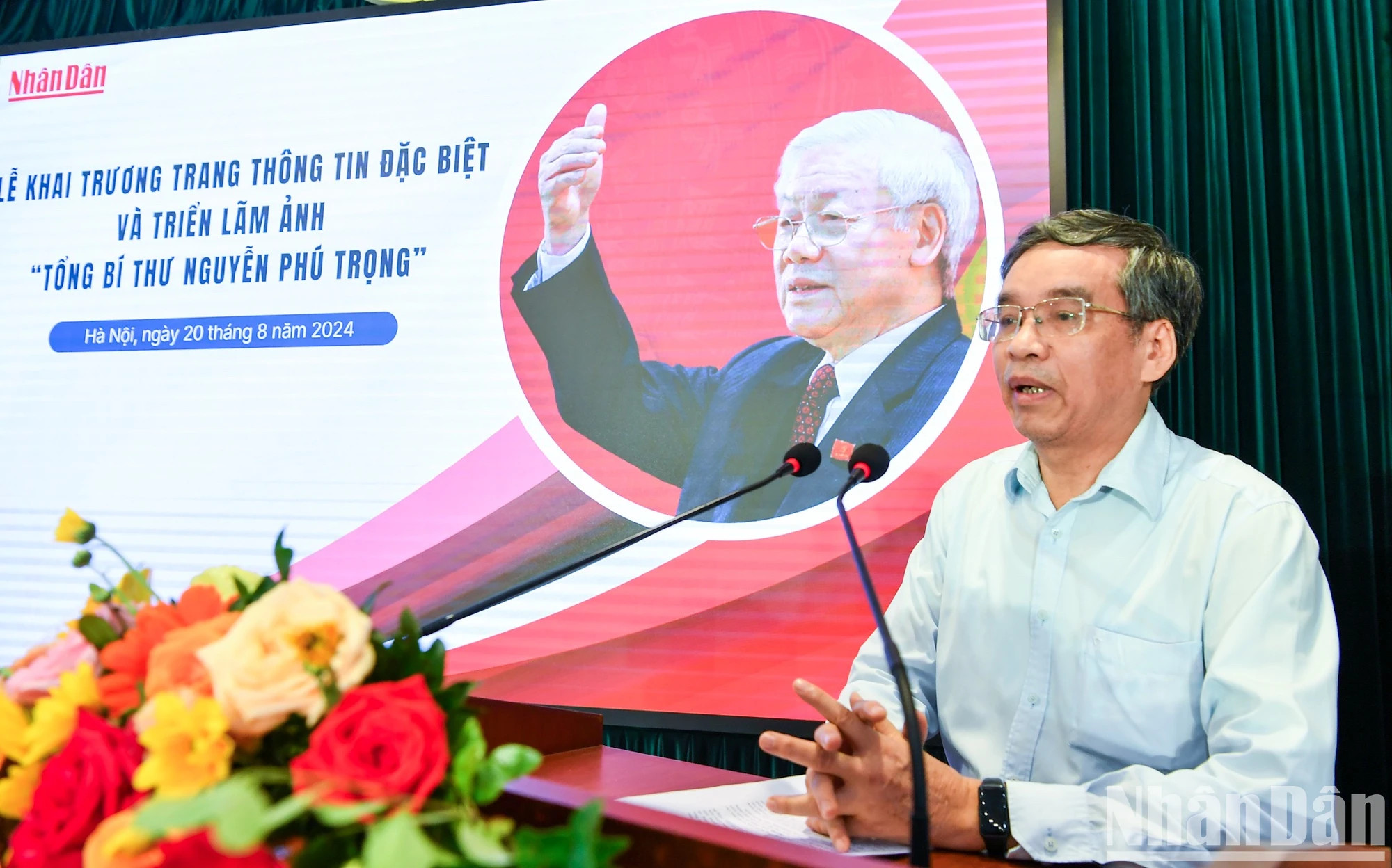 阮富仲总书记专职记者文北回顾他对总书记的记忆。 阮富仲总书记专职记者文北回顾他对总书记的记忆。