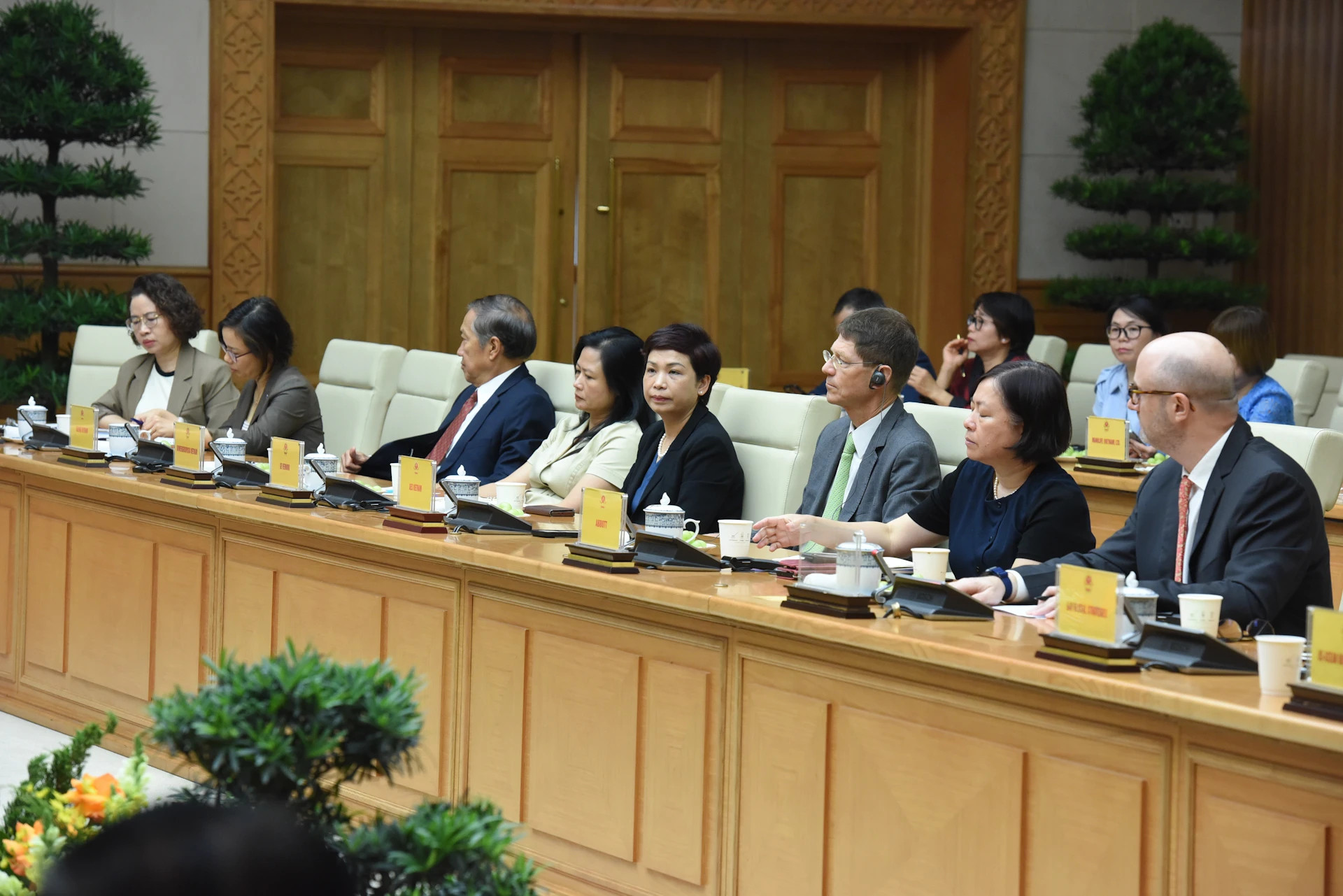 在越投资、经营的美国企业代表。