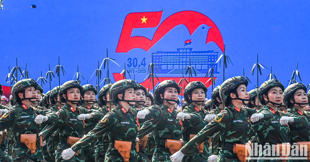 纪念国家统一50周年阅兵游行总彩排隆重举行【组图】