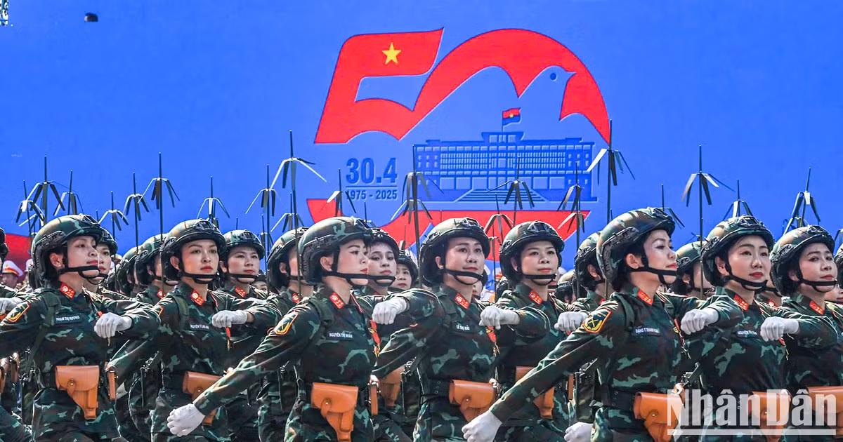 纪念国家统一50周年阅兵游行总彩排隆重举行【组图】