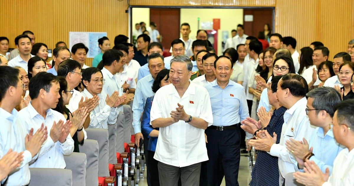 越共中央总书记苏林会见河内市选民【组图】