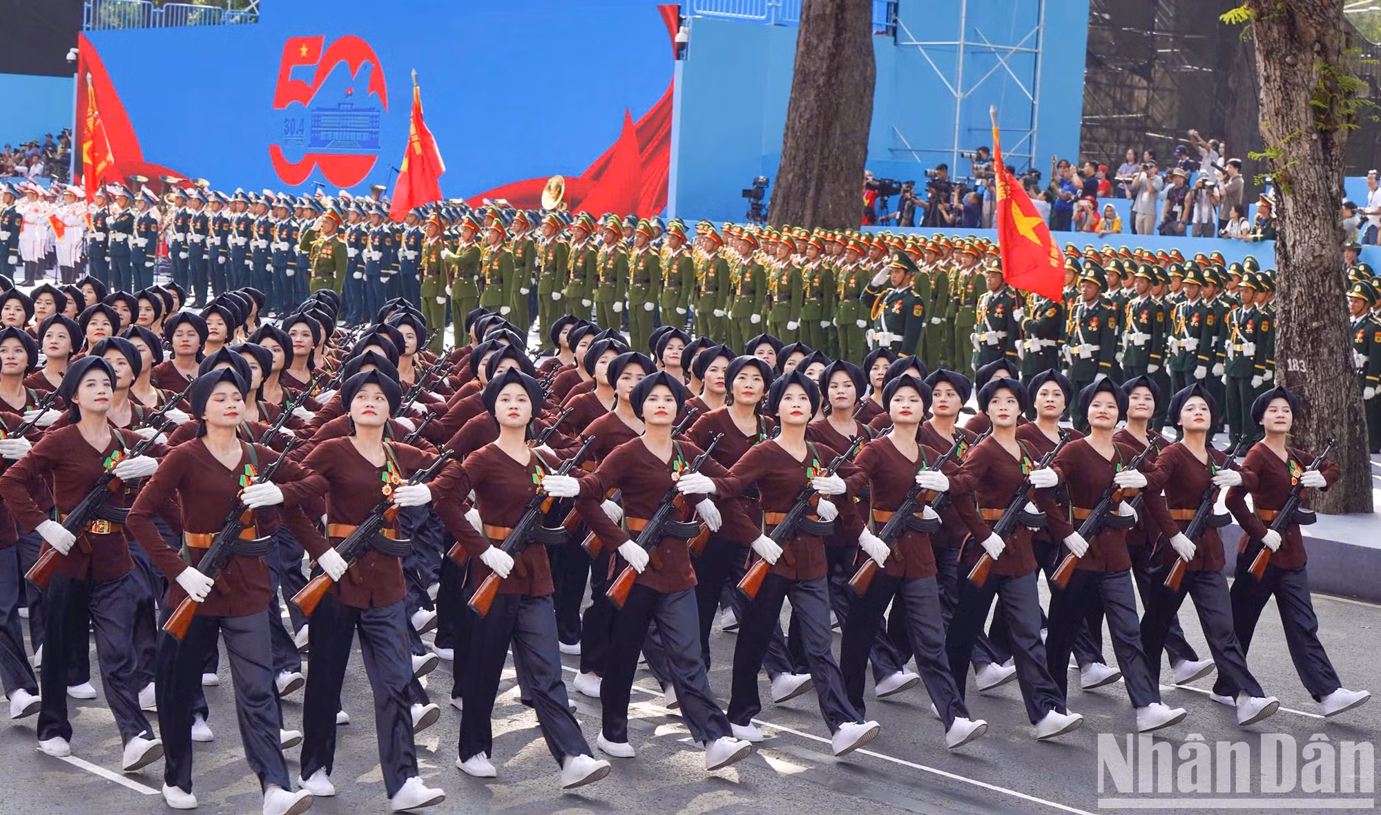 南方女游击方队参与总彩排。