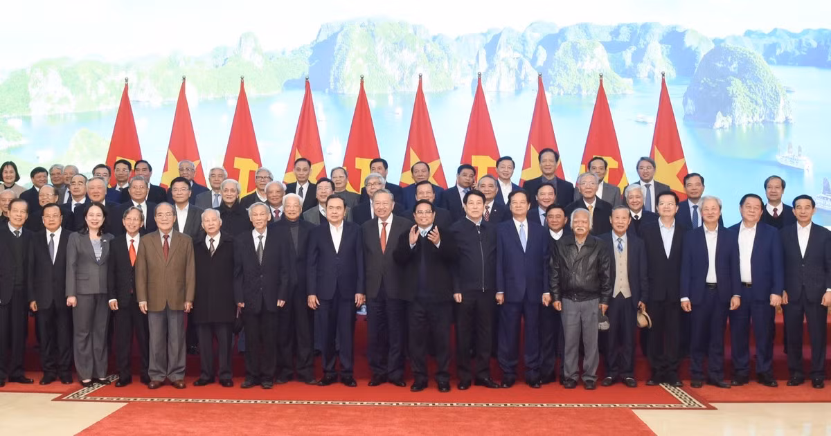 越南党和国家领导出席“庆建党 贺新春”活动【组图】