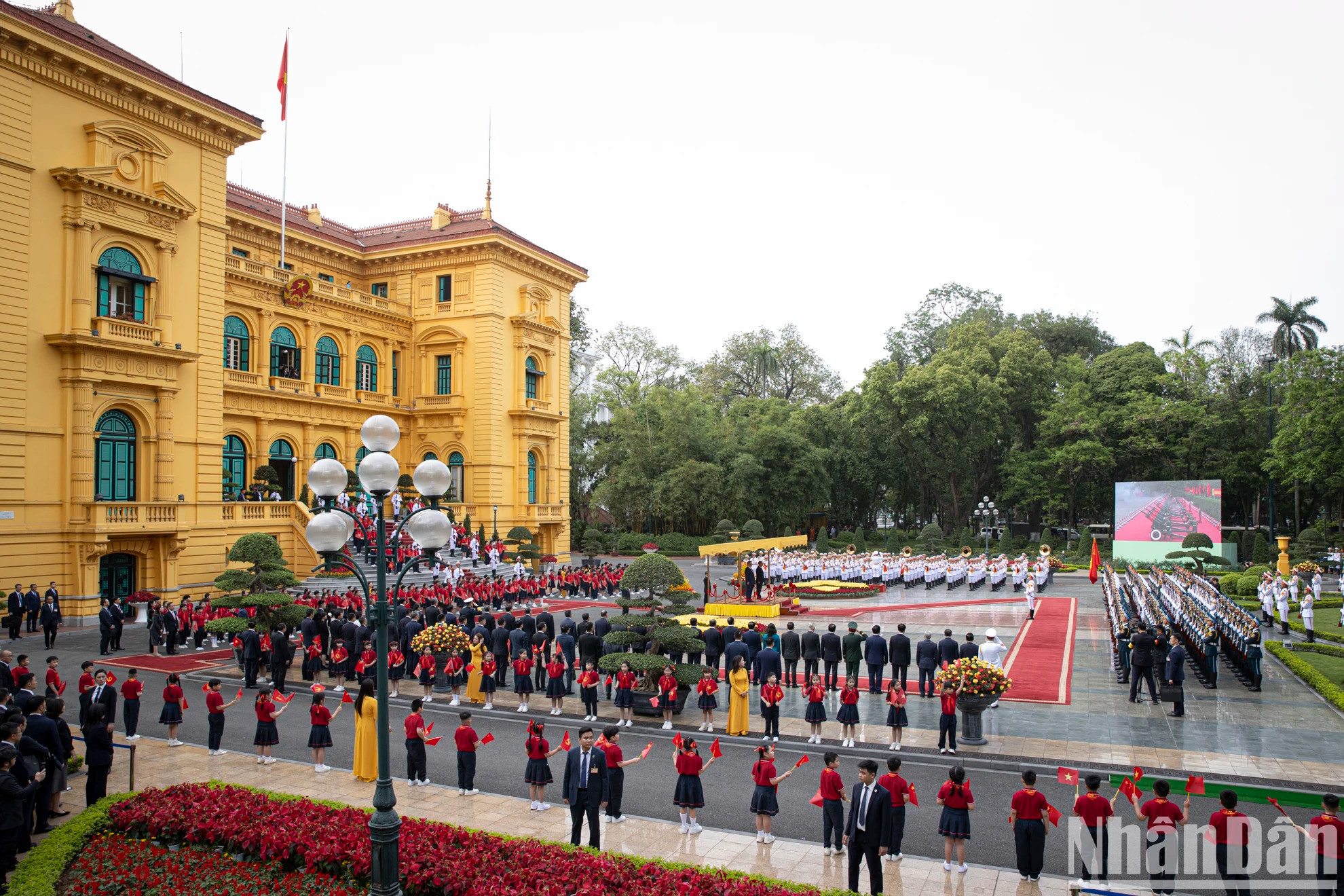 欢迎仪式场景。 欢迎仪式场景。