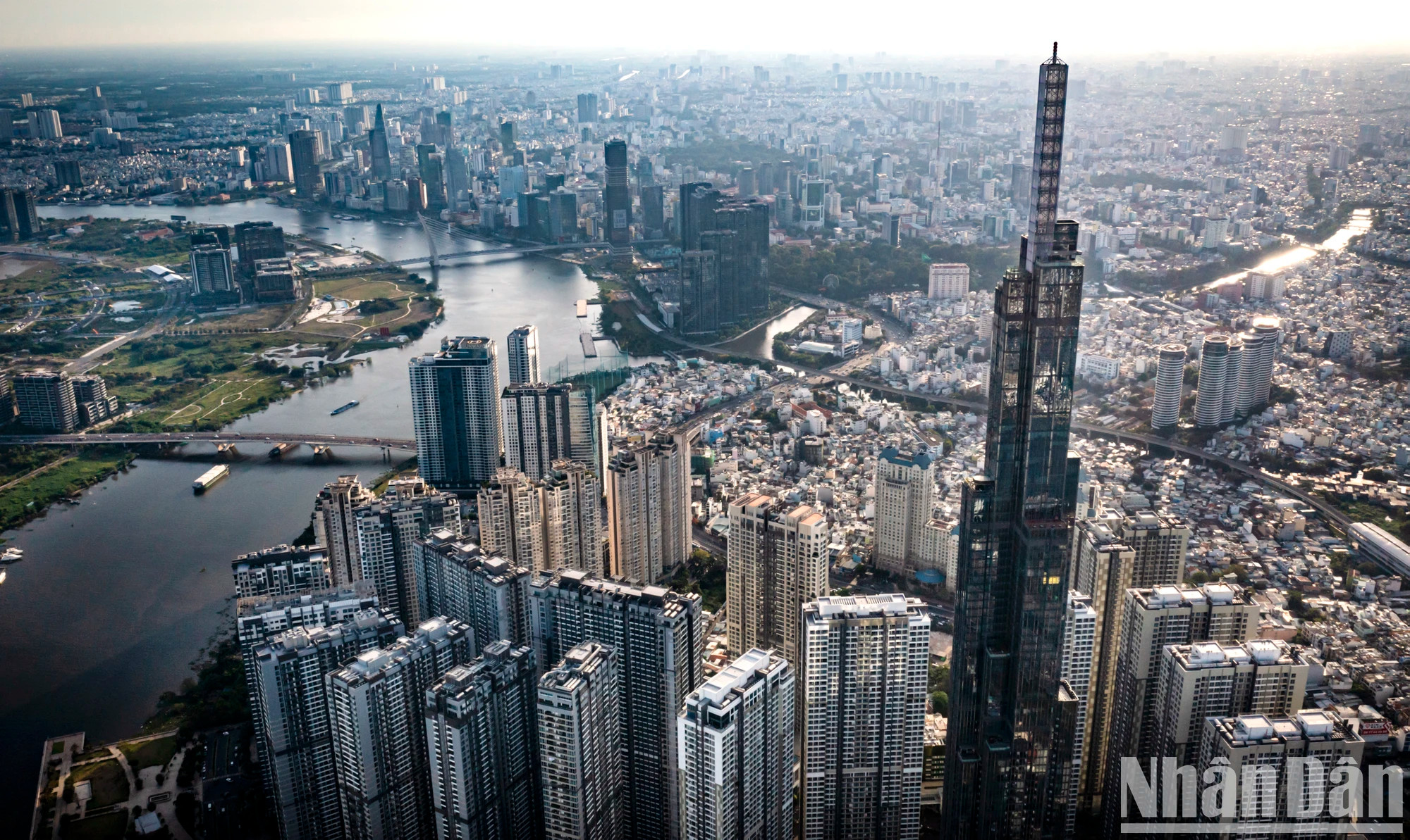 胡志明市之美——解放50年后的现代“超级都市”【组图】