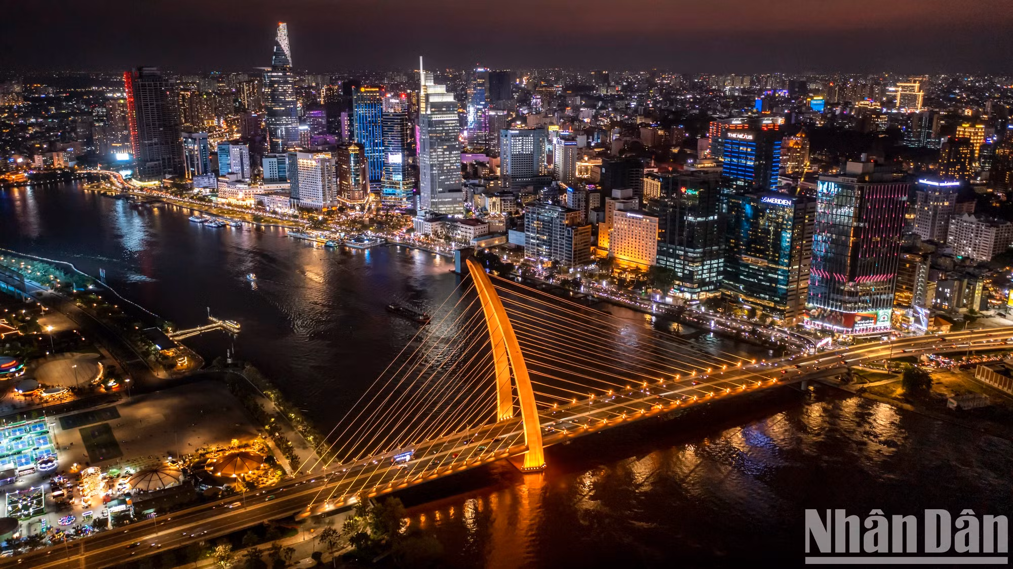 巴山大桥成为改变胡志明市的都市面貌的重要工程之一。