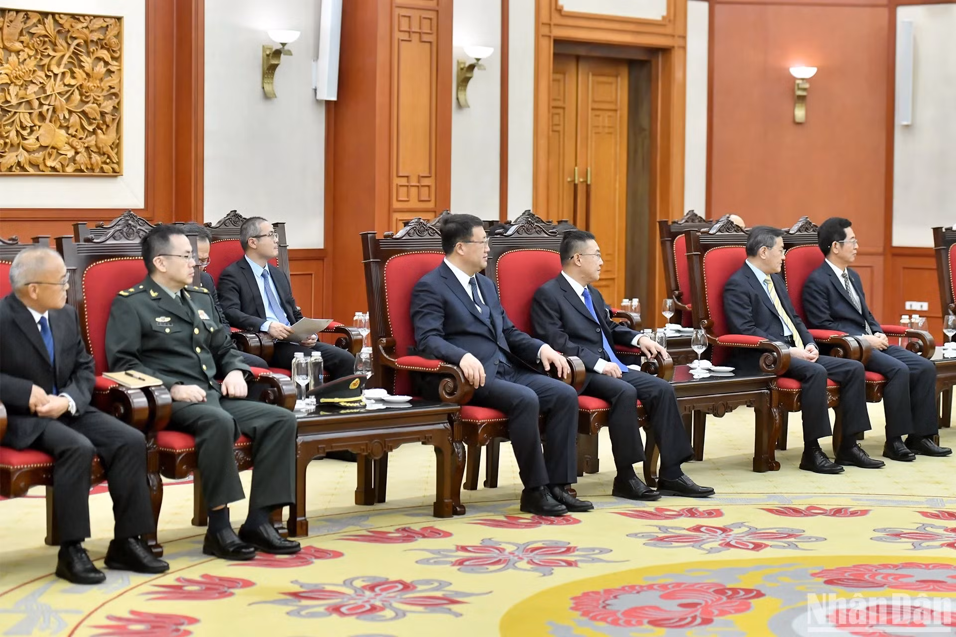 中国代表团代表。