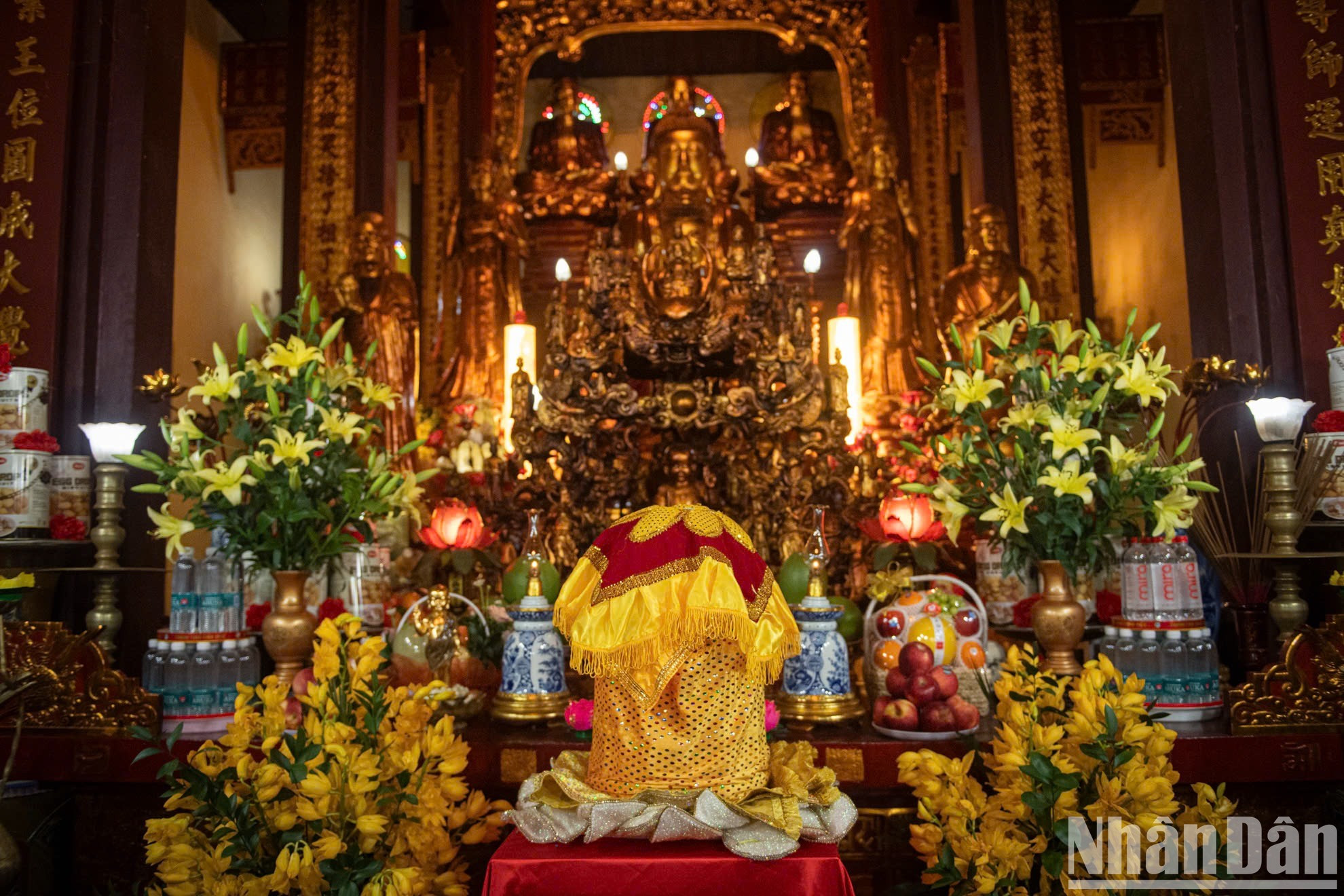 释迦牟尼佛舍利近距离画面庄严圣洁。 释迦牟尼佛舍利近距离画面庄严圣洁。