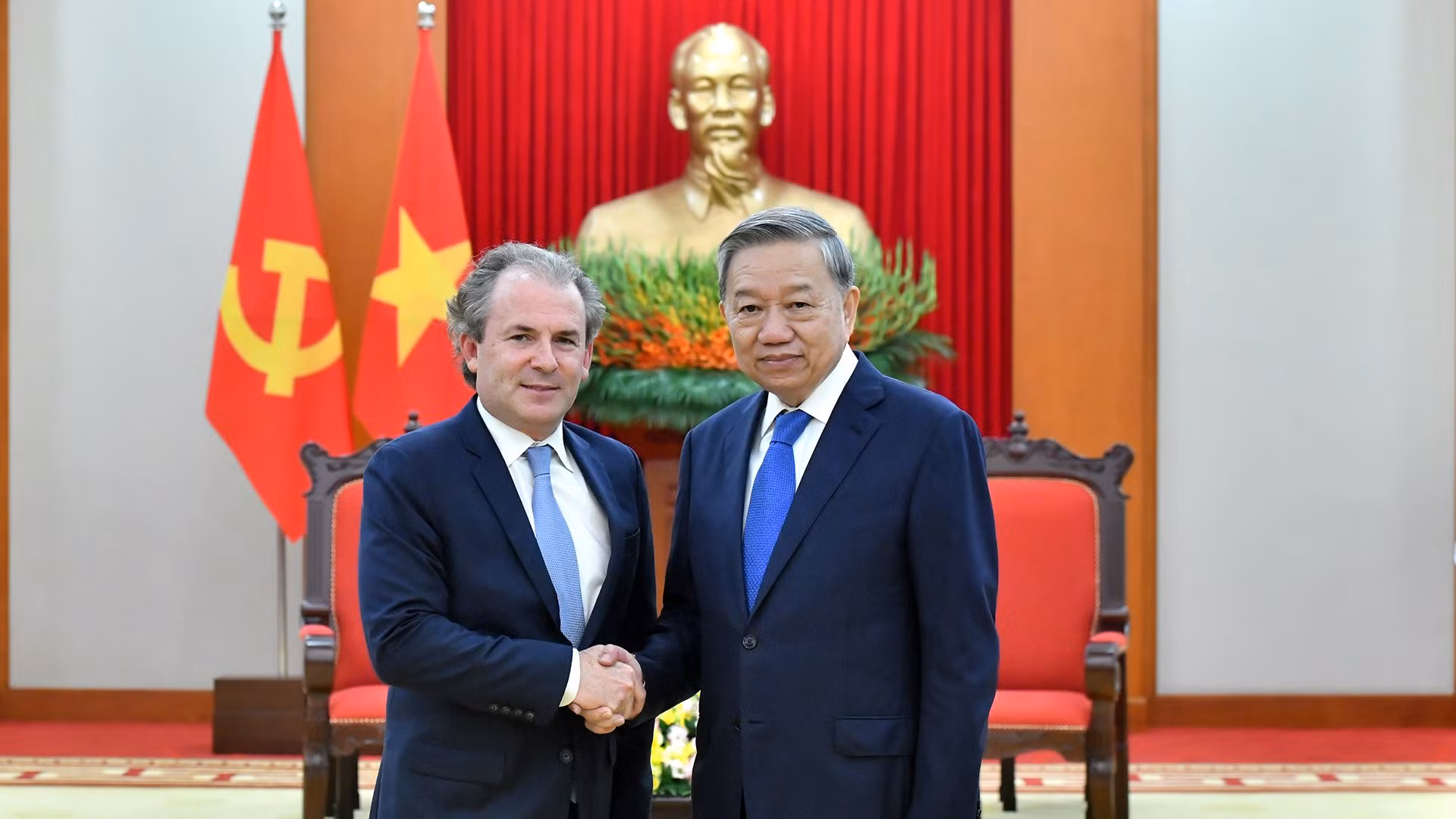 越共中央总书记苏林与Rosen Partners集团执行经理。