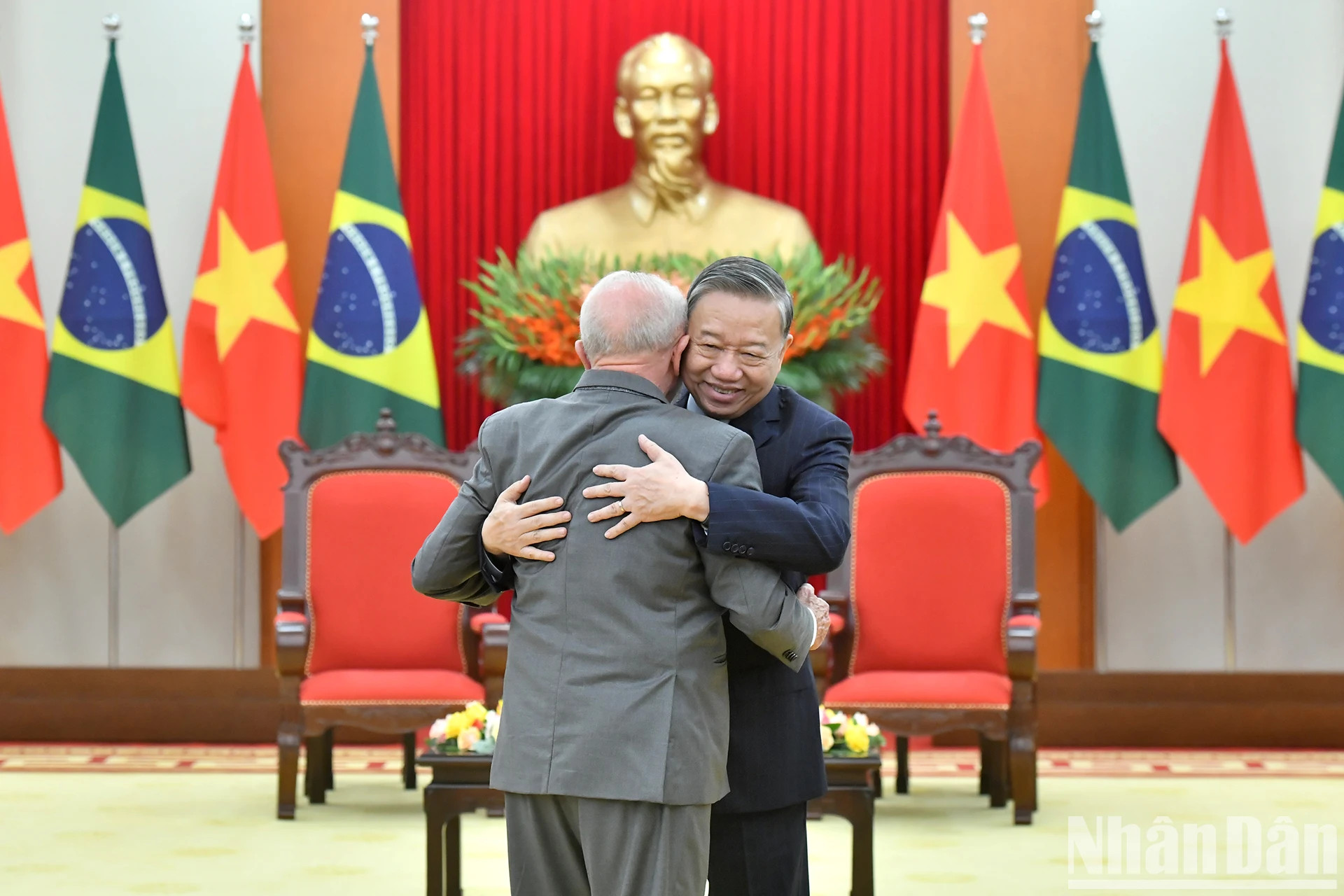 越共中央总书记苏林和巴西总统卢拉·达席尔瓦。 越共中央总书记苏林和巴西总统卢拉·达席尔瓦。