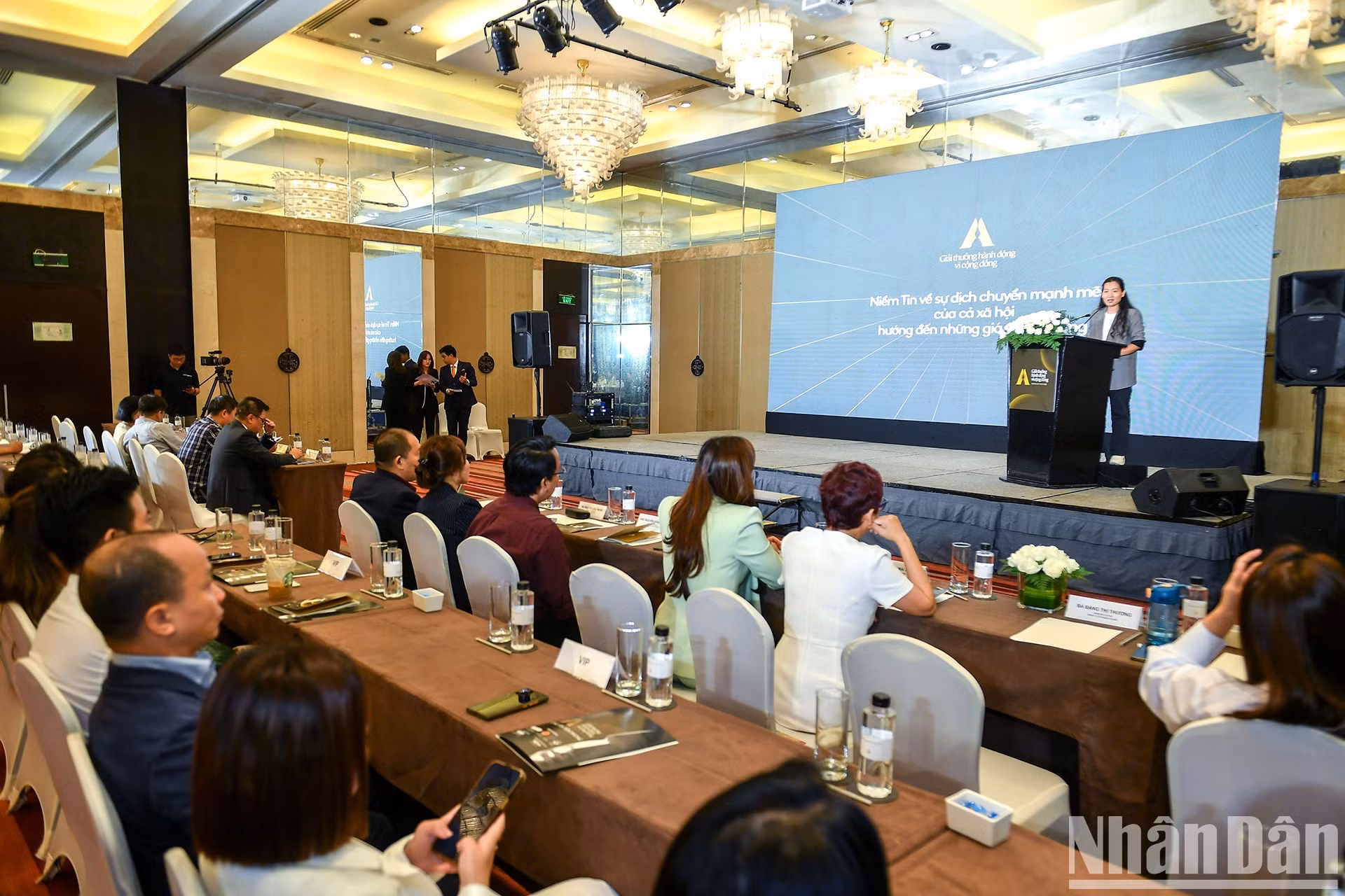 题为“先锋印记”的2023年社区行动奖新闻发布会在河内举行【组图】 ảnh 4