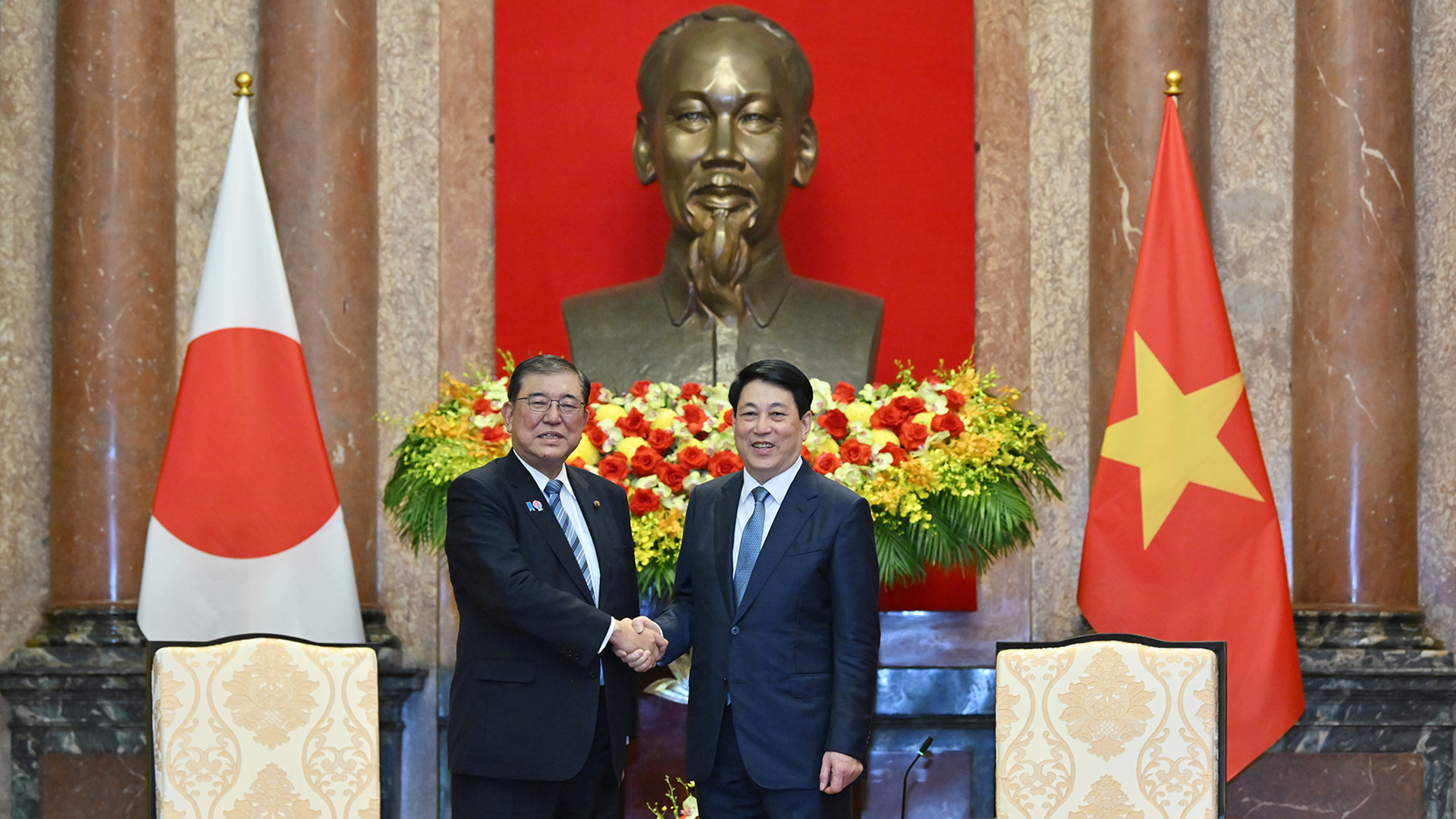 越南国家主席梁强会见日本首相石破茂【组图】
