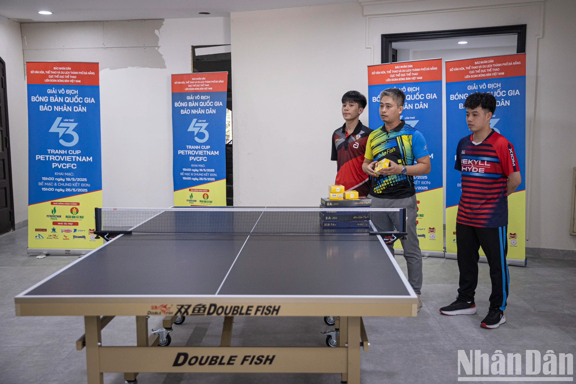 在本届比赛中，MOFICO股份公司为运动员提供了奥运品质的乒乓球台。