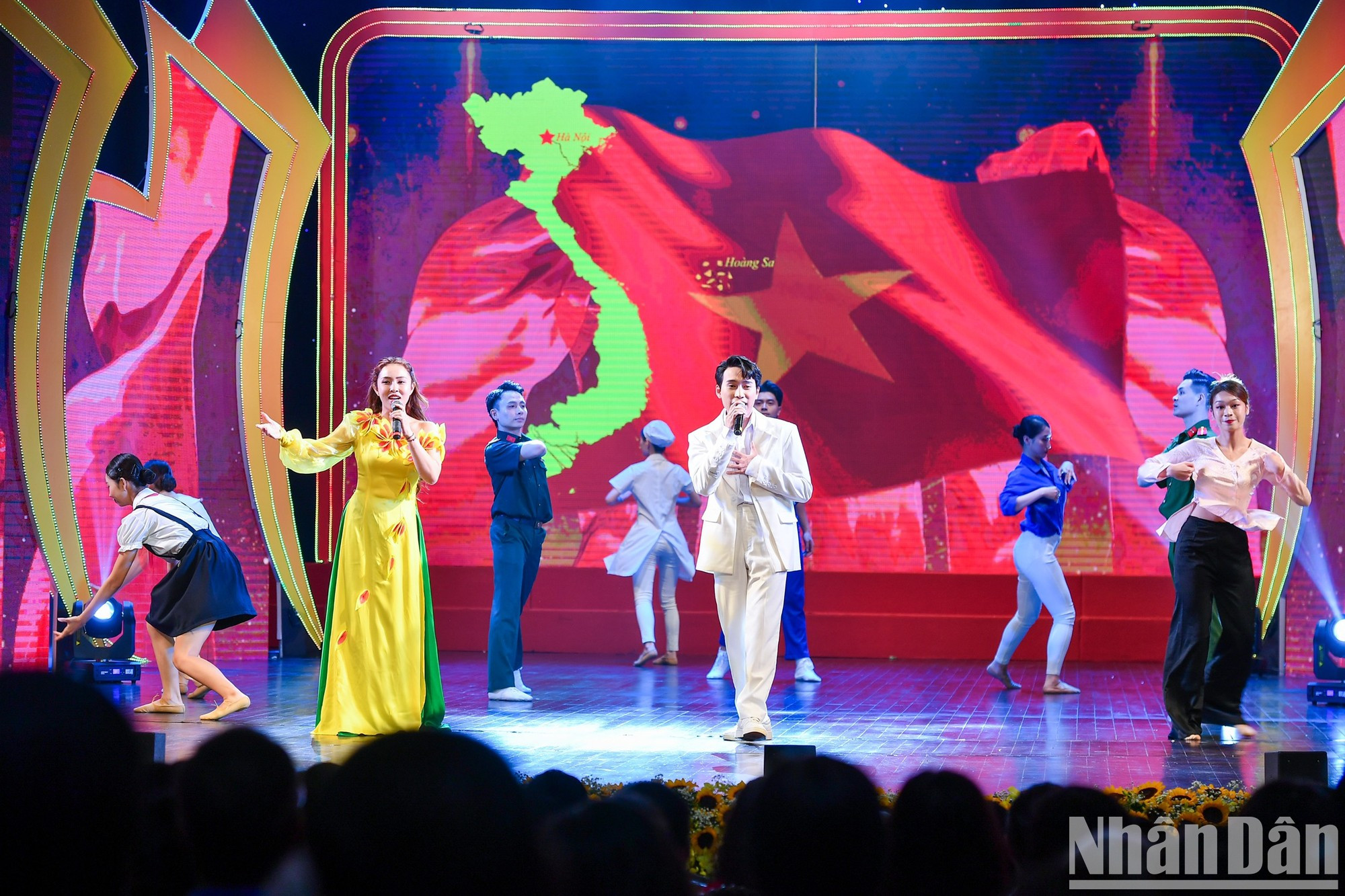 艺术表演节目。