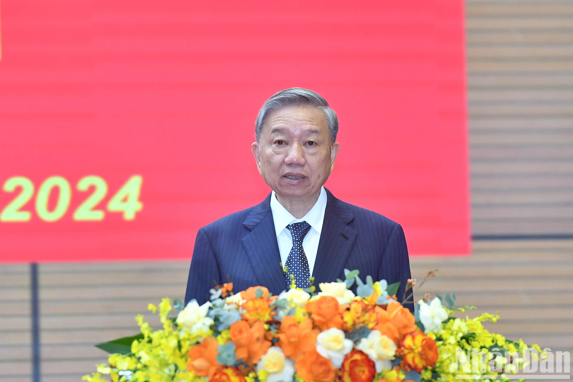 苏林总书记、国家主席发表指导性讲话。