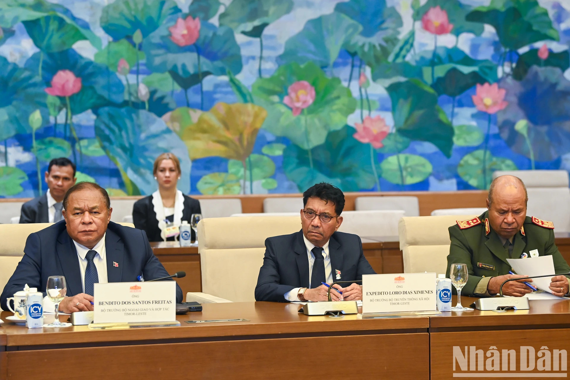 出席会见的东帝汶代表。 出席会见的东帝汶代表。