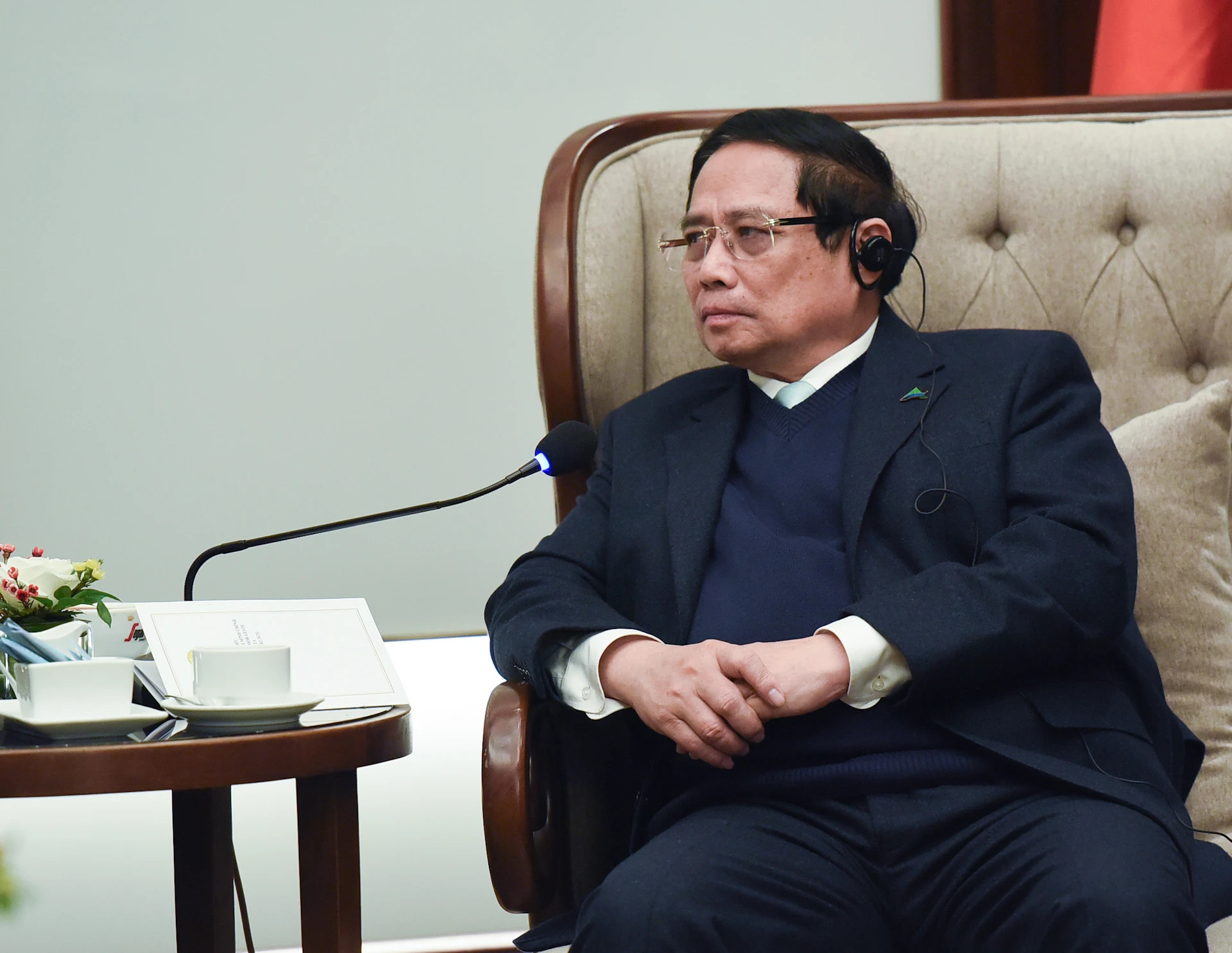范明正总理在会见中发表讲话。 范明正总理在会见中发表讲话。