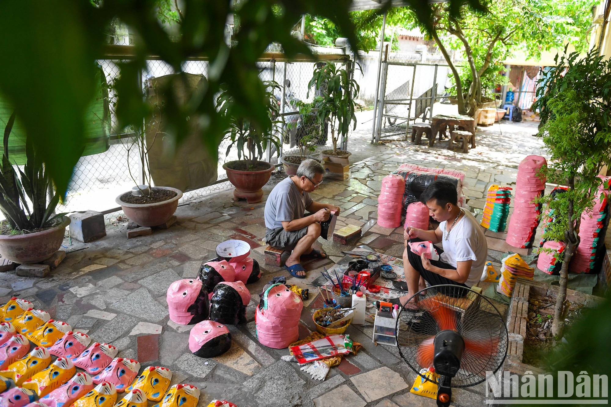 从事该行业40多年的武辉东先生表示，大约十年前，传统玩具停滞不前，无法与进口玩具竞争，但在过去几年中，传统玩具强劲复苏。