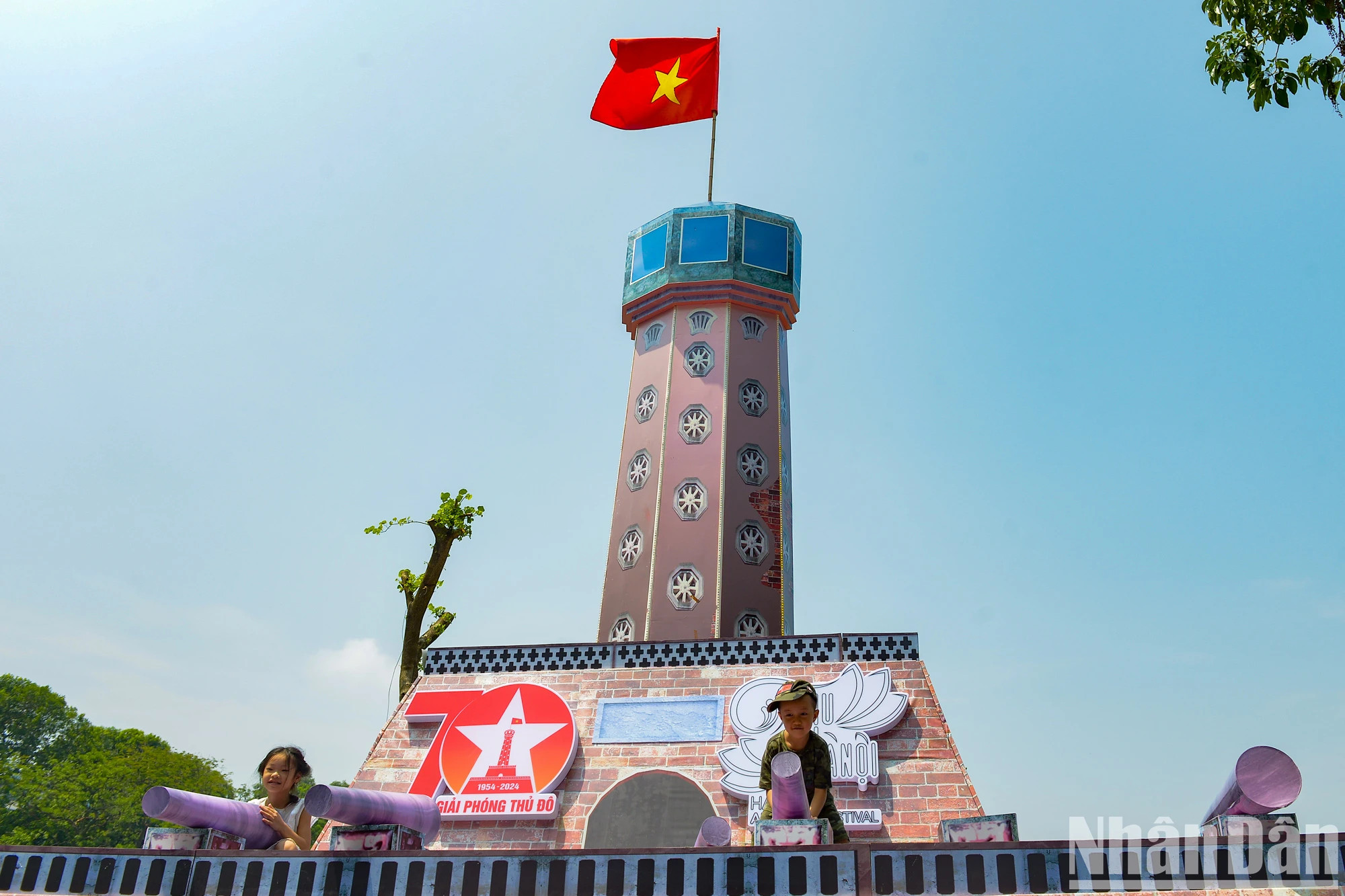 “河内旗杆”模型。 “河内旗杆”模型。