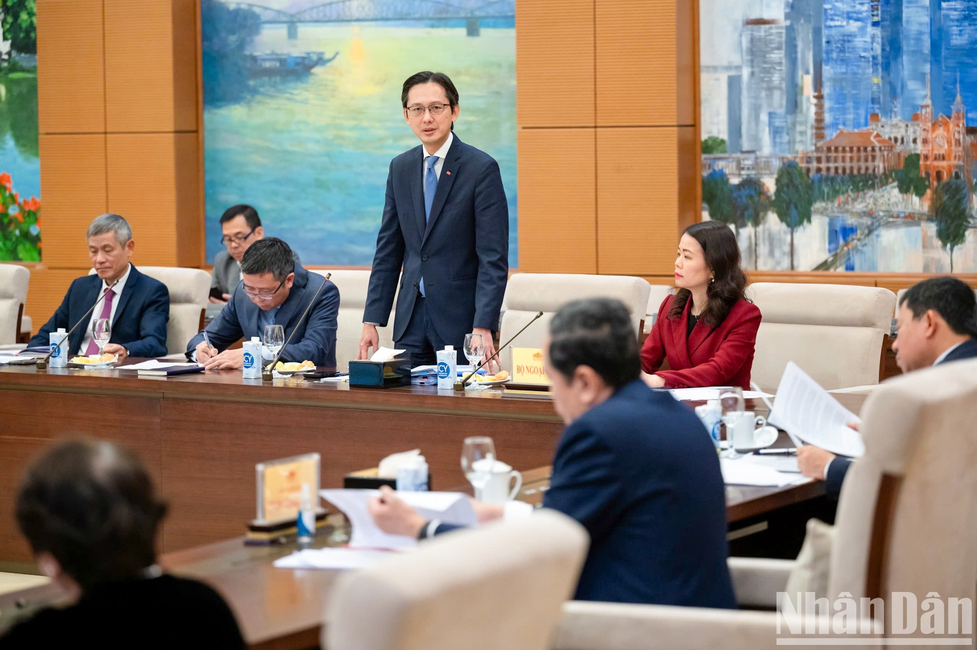 越南驻联合国大使杜兴越在会上发言。