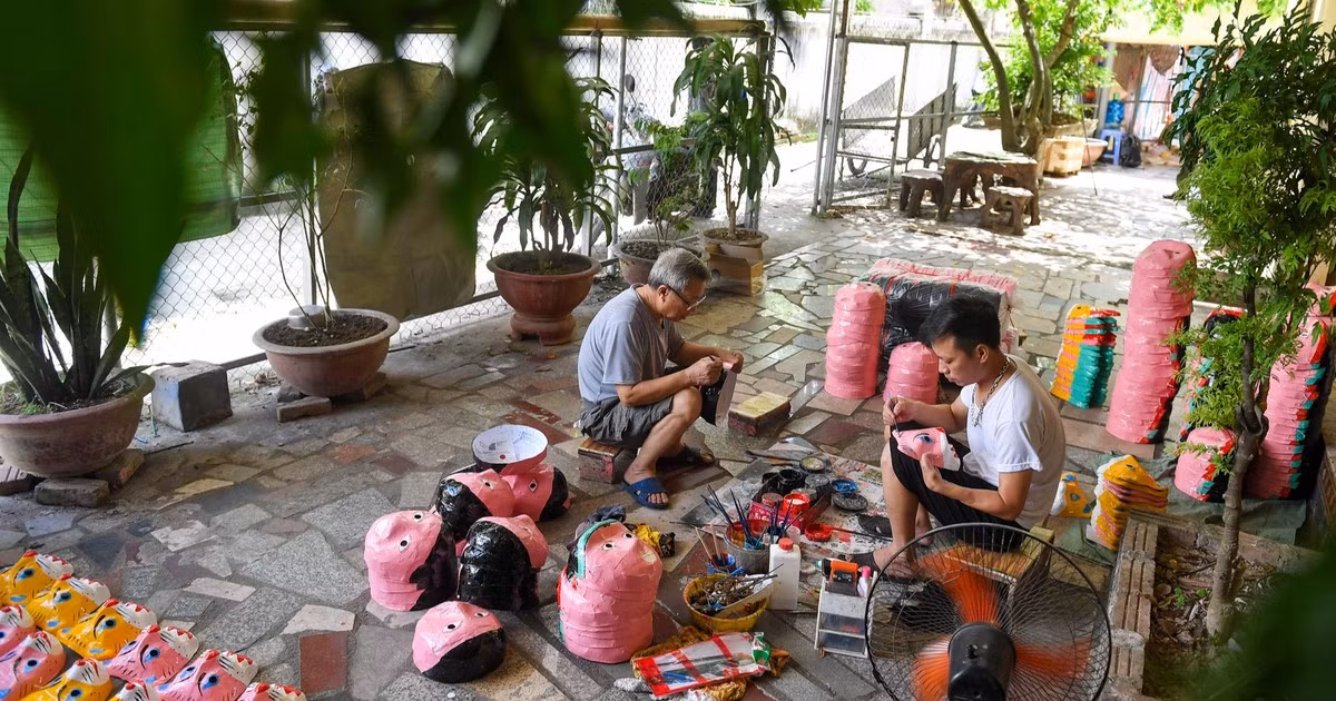 中秋节传统玩具工艺村气氛非凡【组图】