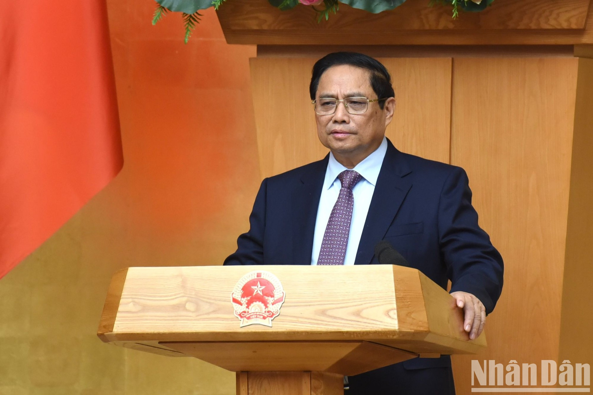 范明正总理在会上发表指导性讲话。