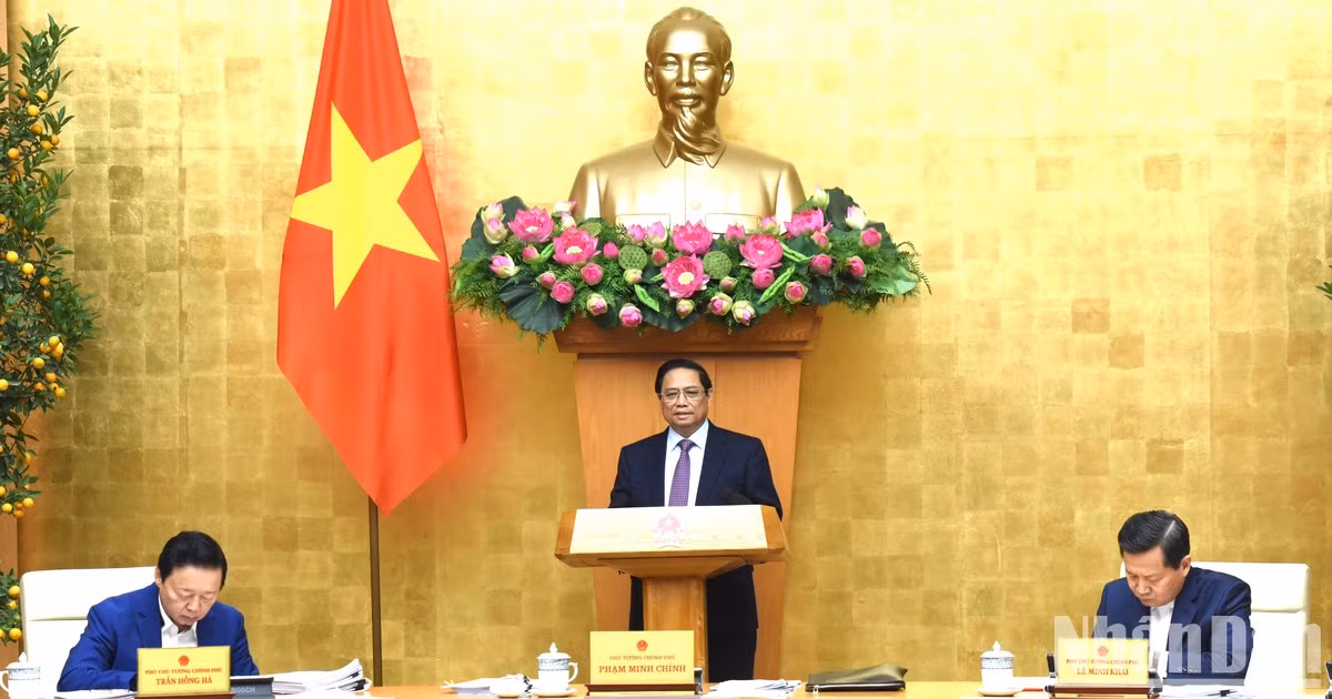越南政府总理范明正主持2024年2月政府立法工作专题会议【组图】