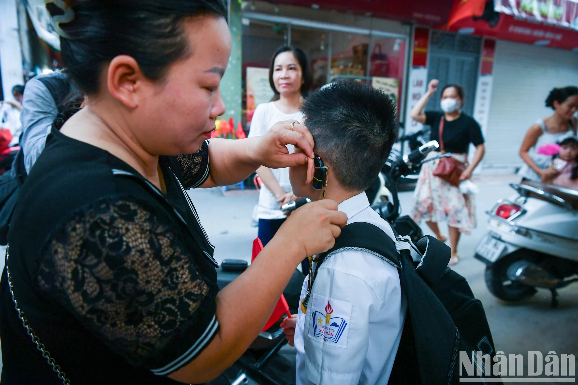 社坛聋哑中学学生不可或缺的设备。