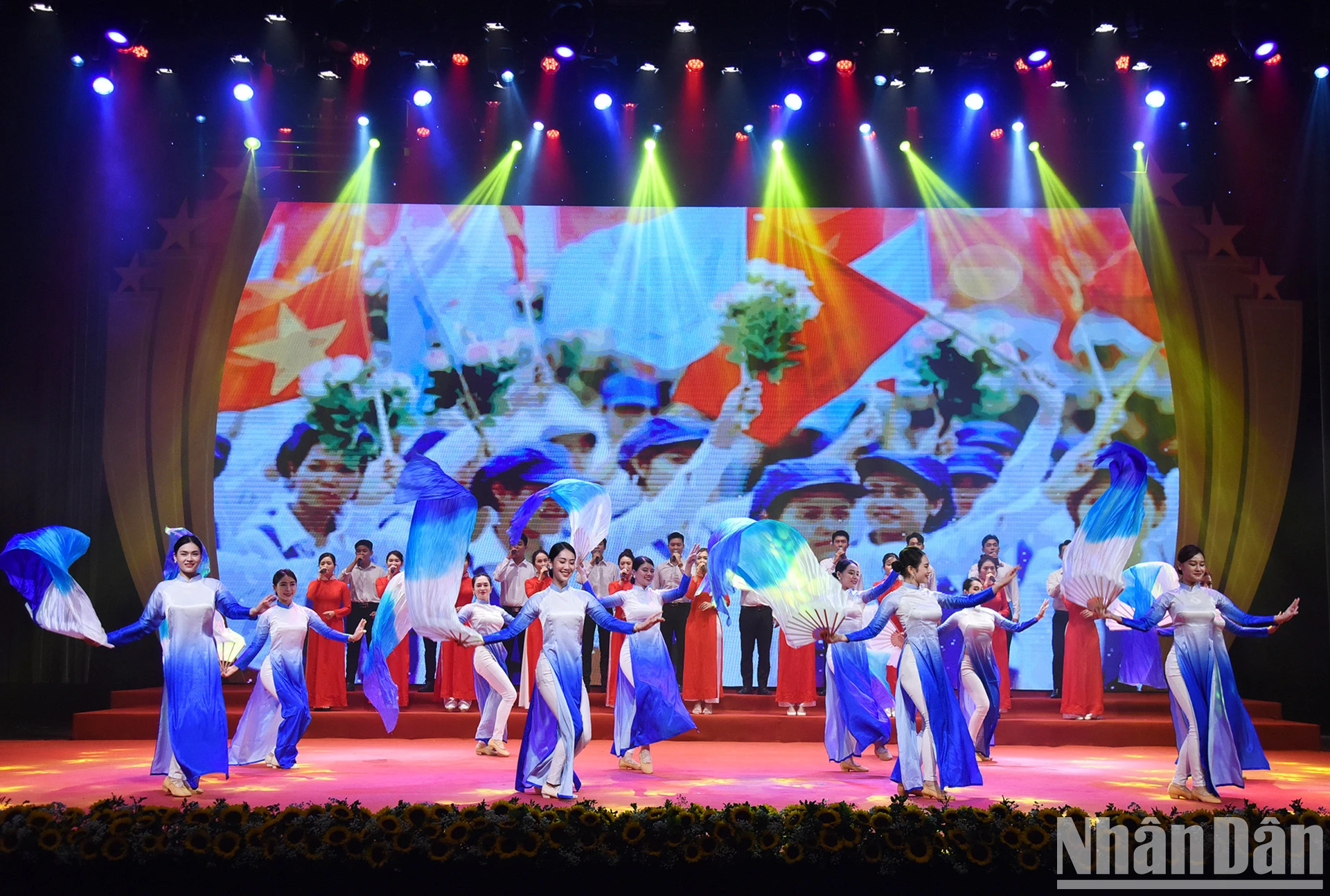 文艺表演节目。