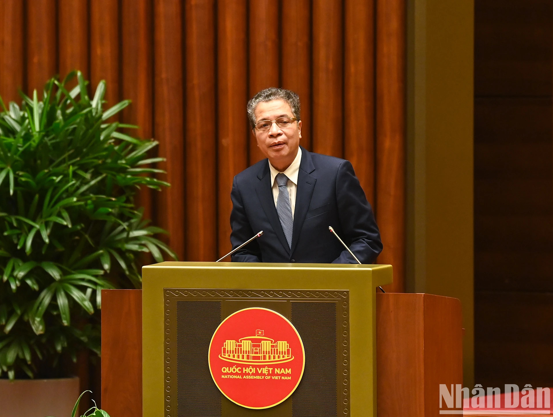 越南驻俄罗斯大使邓明魁发表讲话。 越南驻俄罗斯大使邓明魁发表讲话。
