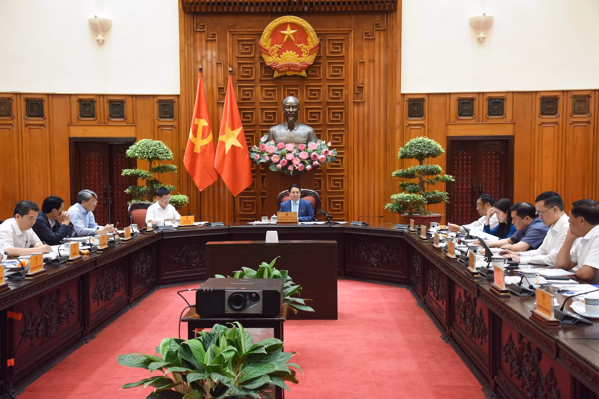 范明正总理主持会议 审议与美方贸易谈判的准备情况【组图】 ảnh 5