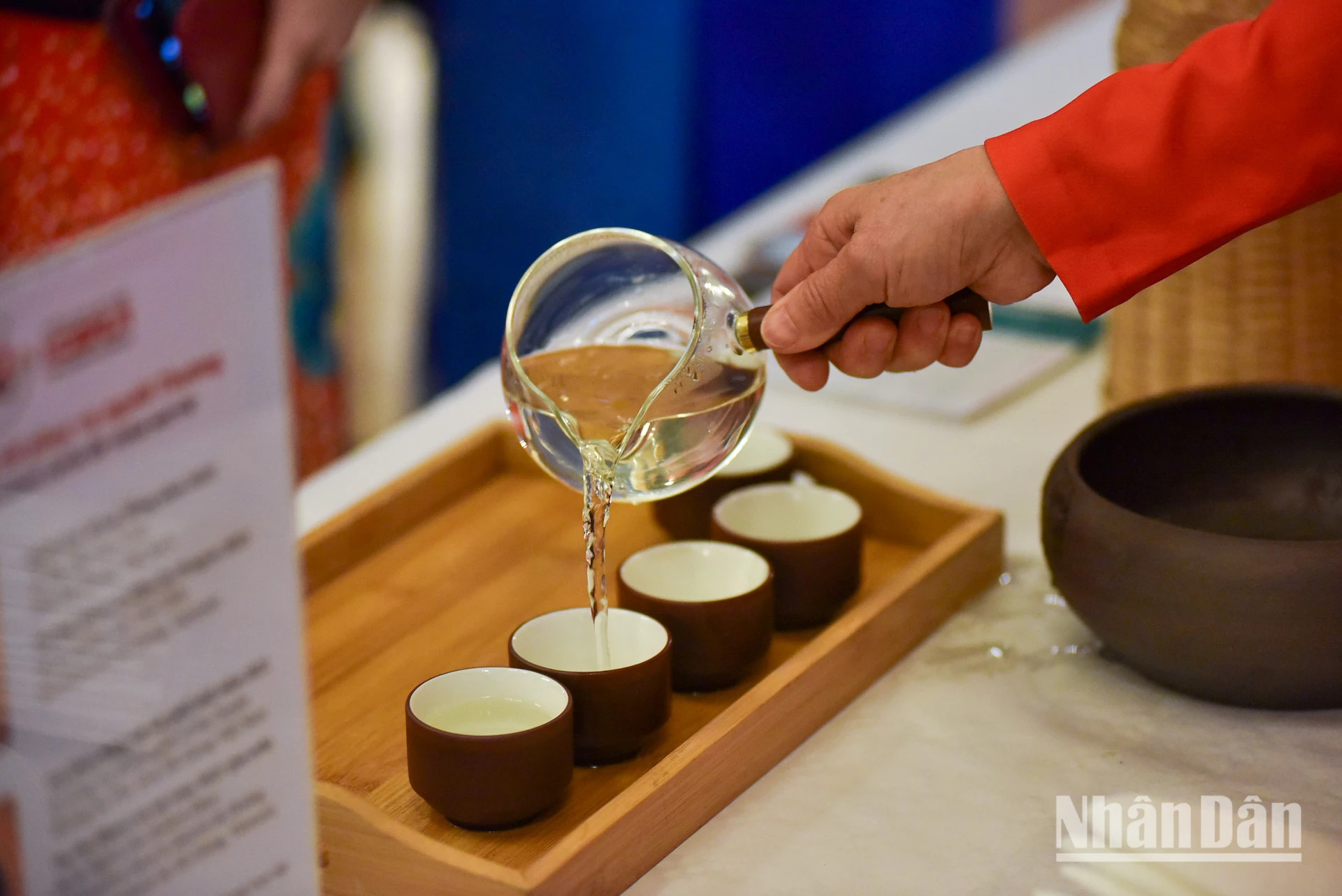 “越南精髓”活动有助于推动越法两国经济和文化交流。